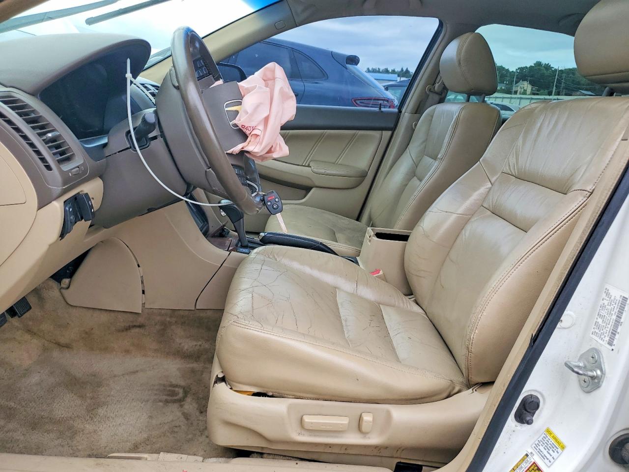 2007 Honda Accord Ex White vin: 1HGCM56837A019157