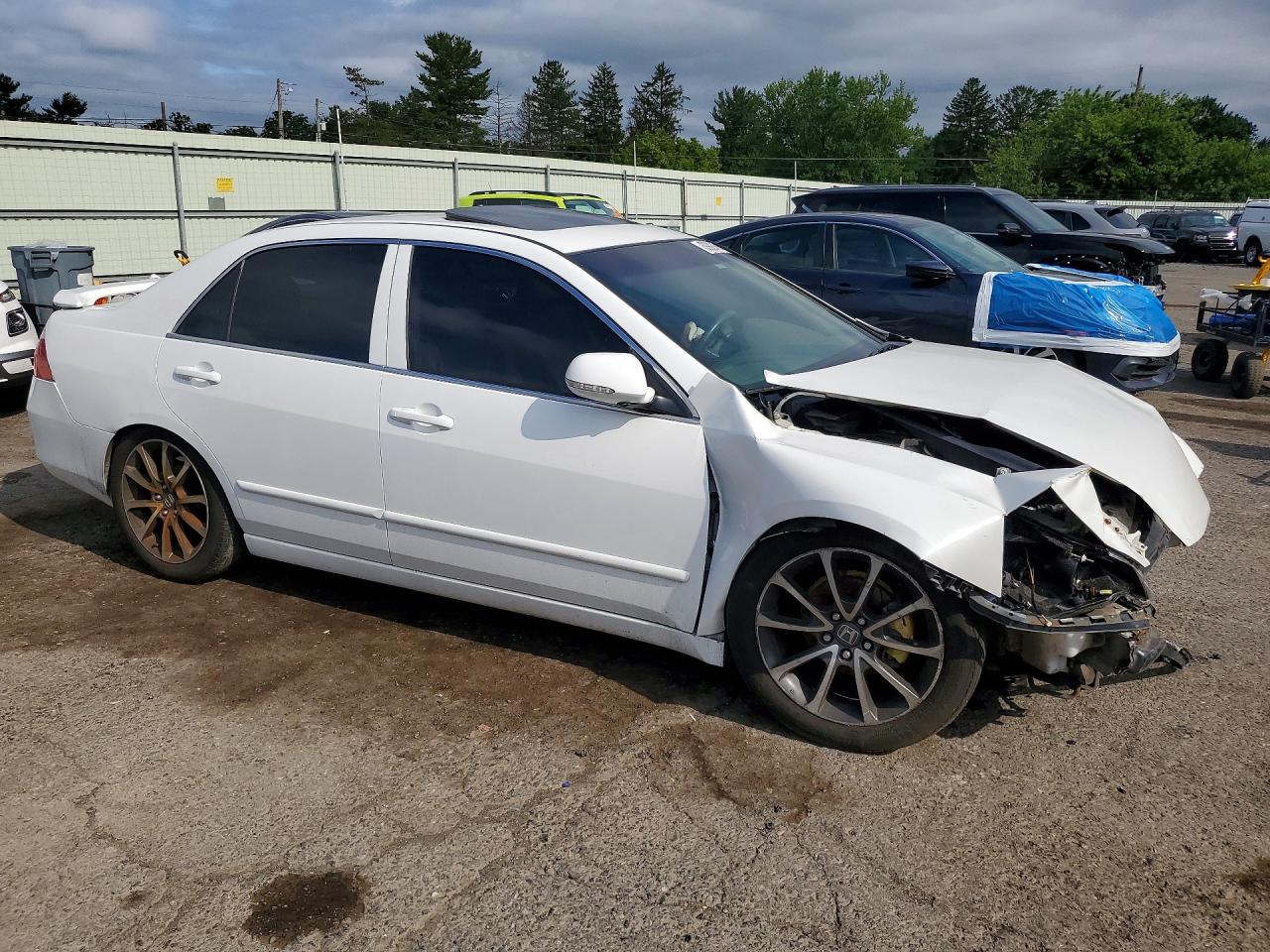 2007 Honda Accord Ex White vin: 1HGCM56837A019157
