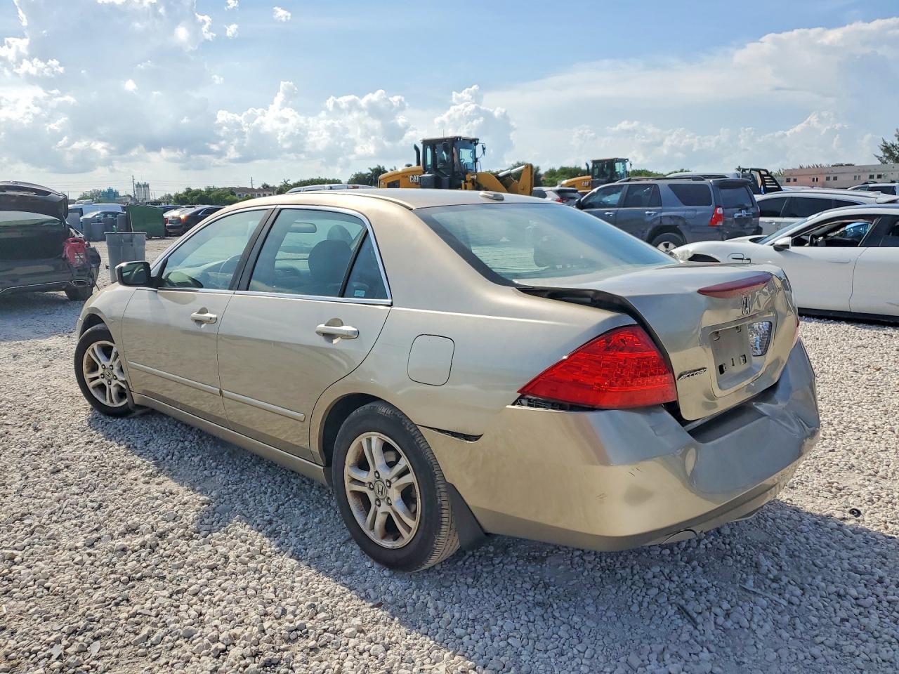 2007 Honda Accord Ex Gold vin: 1HGCM56837A028540