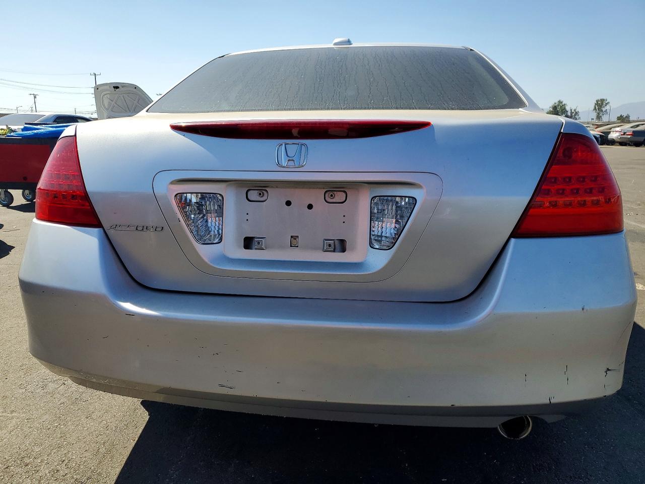 2007 Honda Accord Ex Silver vin: 1HGCM56837A032930