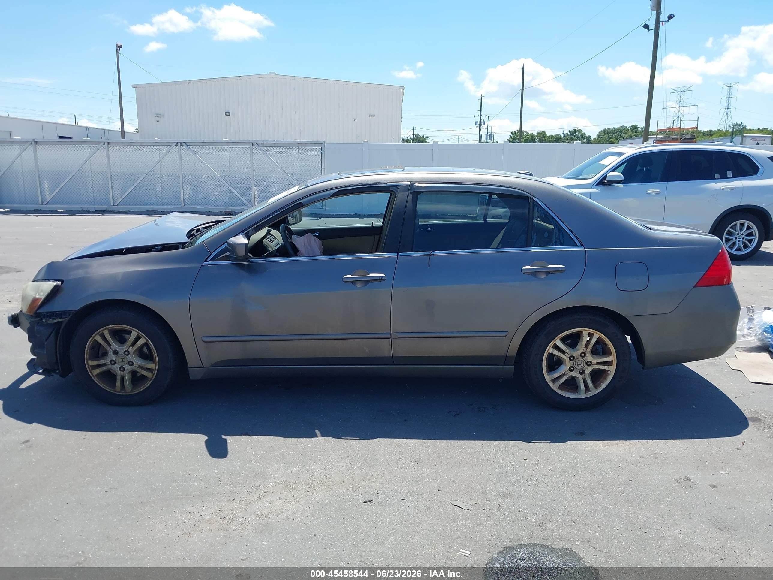 2007 Honda Accord 2.4 Ex Gray vin: 1HGCM56837A105987