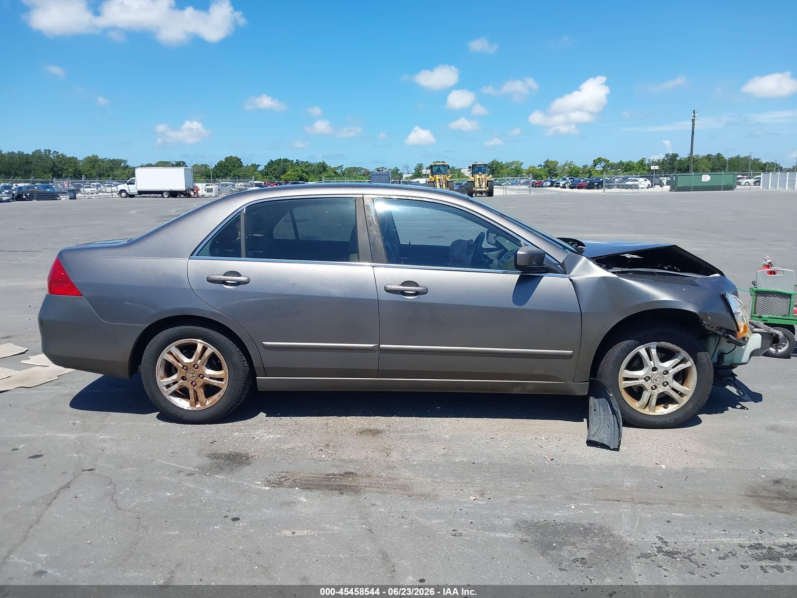 2007 Honda Accord 2.4 Ex Gray vin: 1HGCM56837A105987