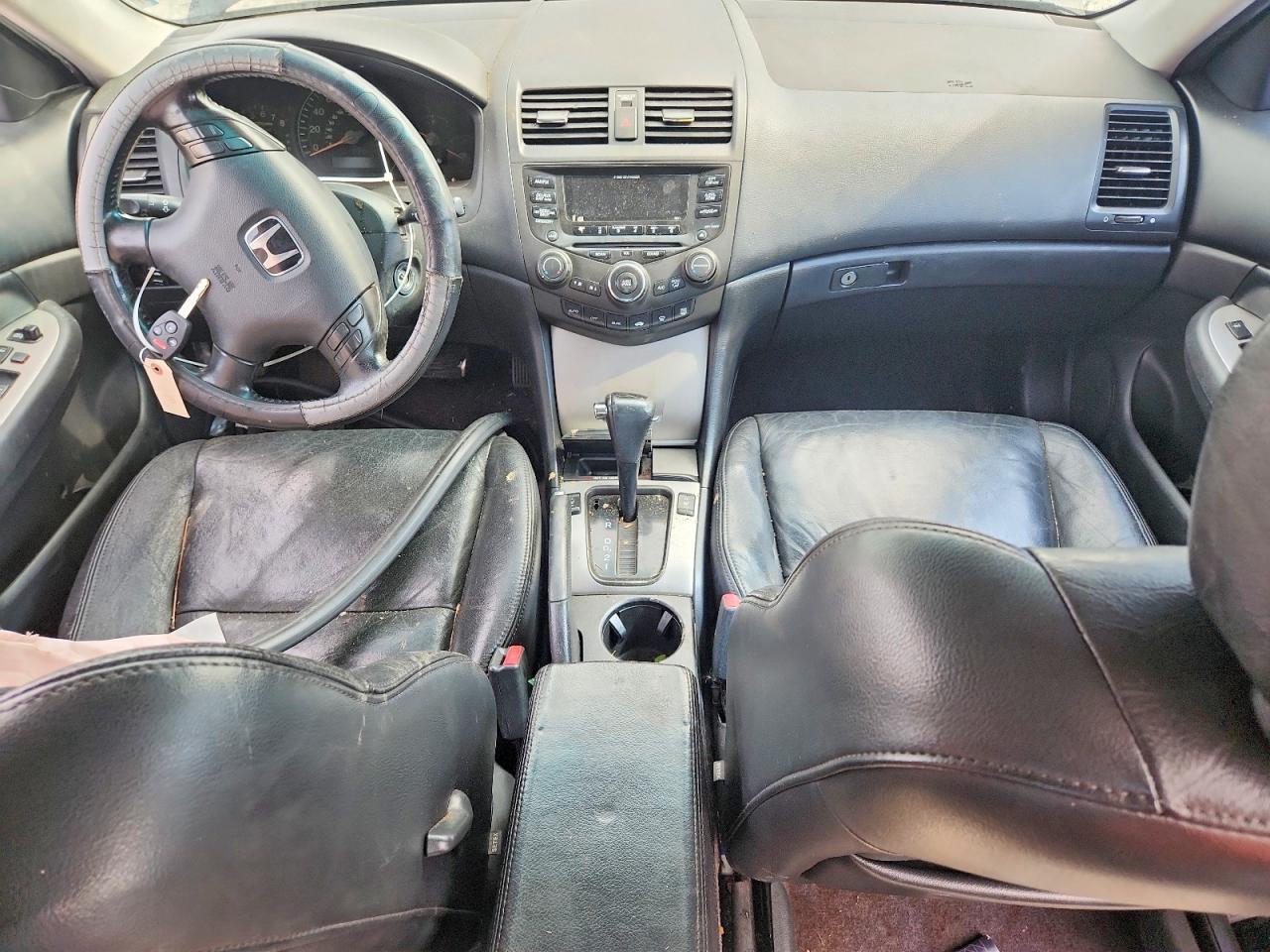 2004 Honda Accord Ex Black vin: 1HGCM56844A030440