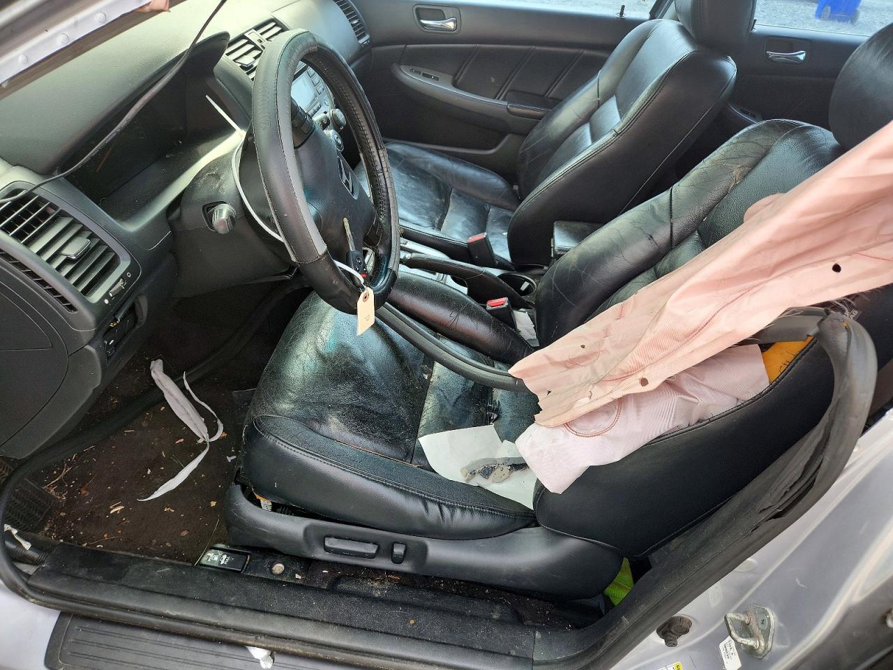 2004 Honda Accord Ex Black vin: 1HGCM56844A030440