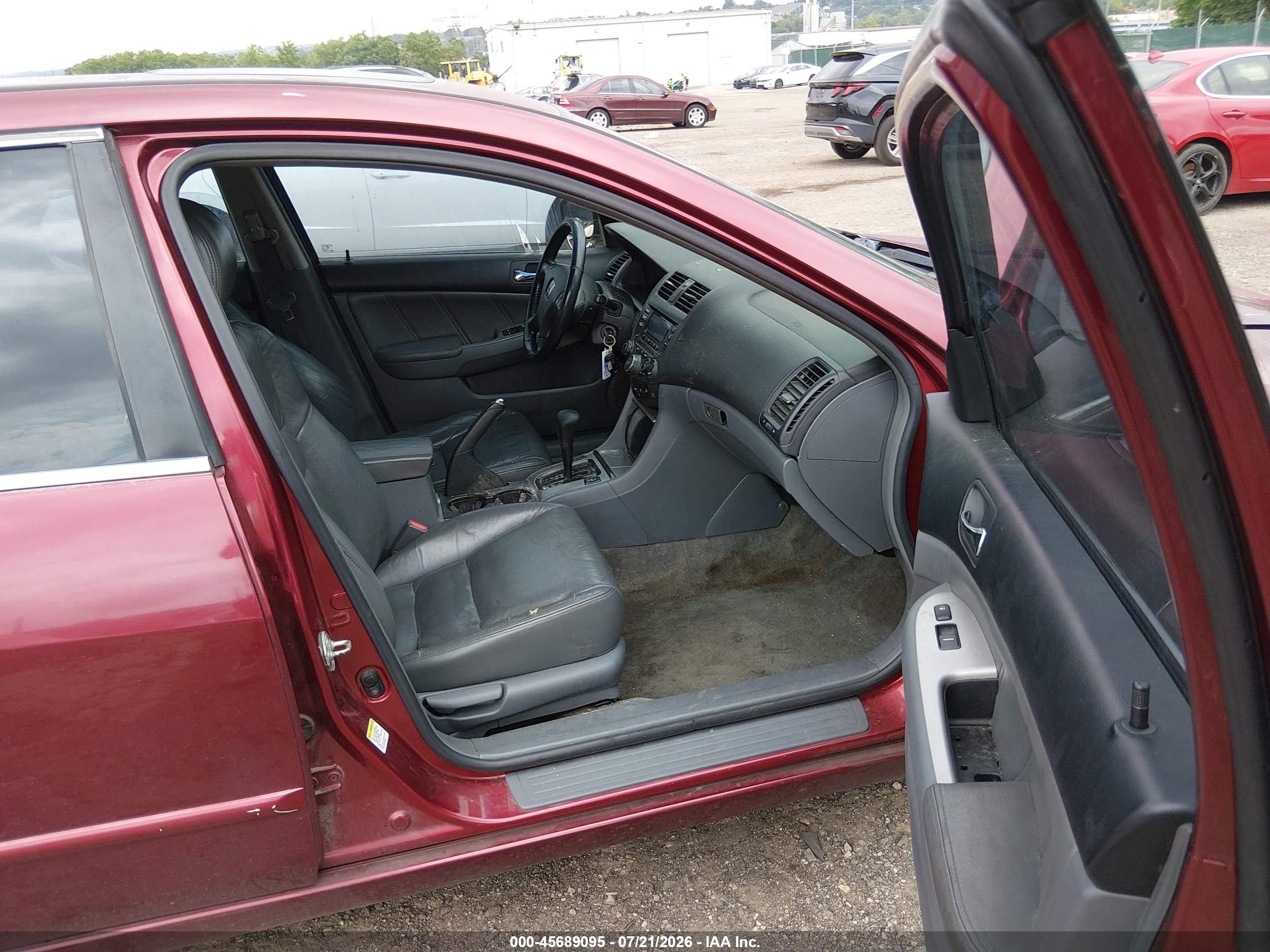 2004 Honda Accord 2.4 Ex Burgundy vin: 1HGCM56844A080254