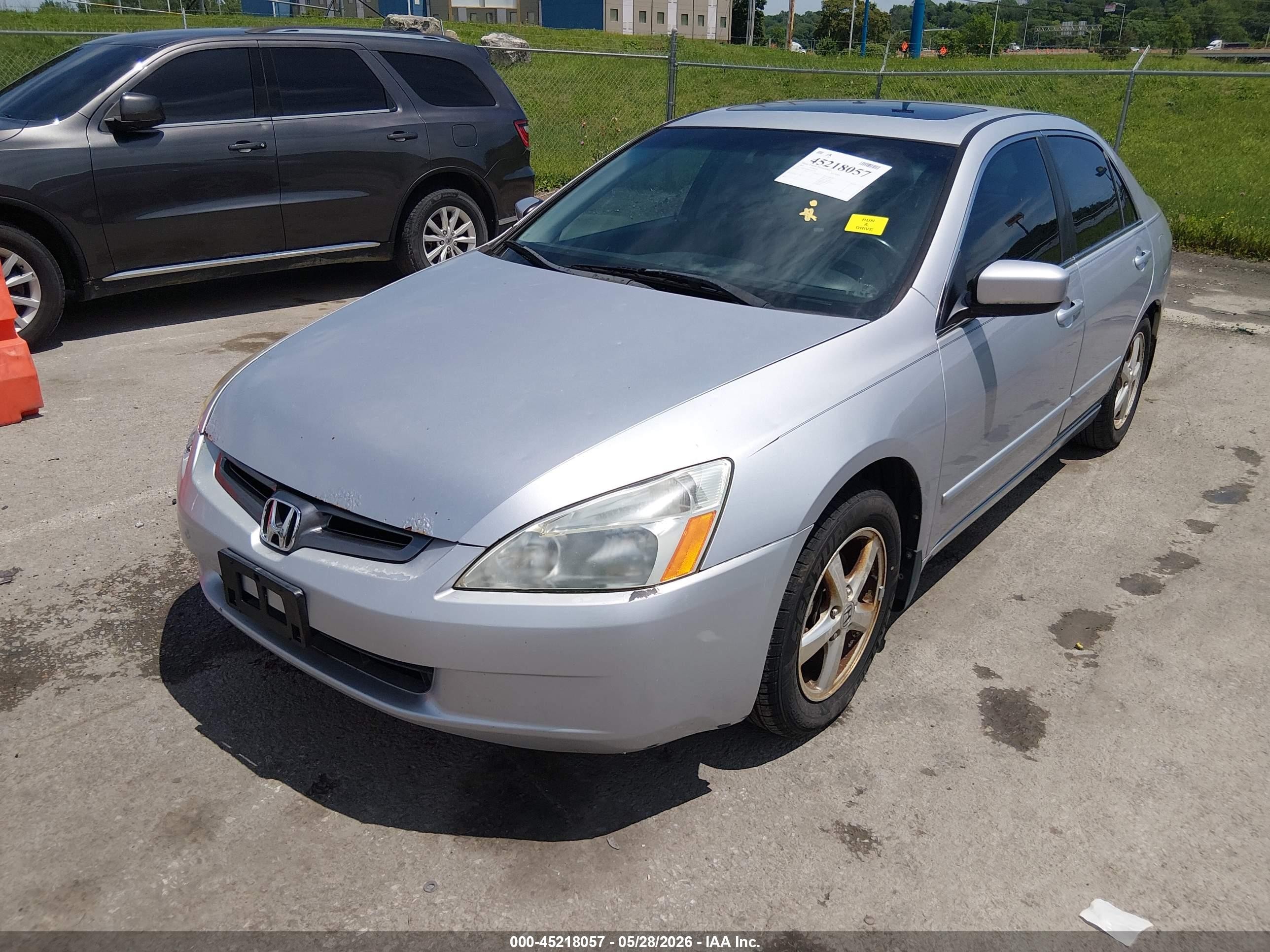 2004 Honda Accord 2.4 Ex Silver vin: 1HGCM56844A091545