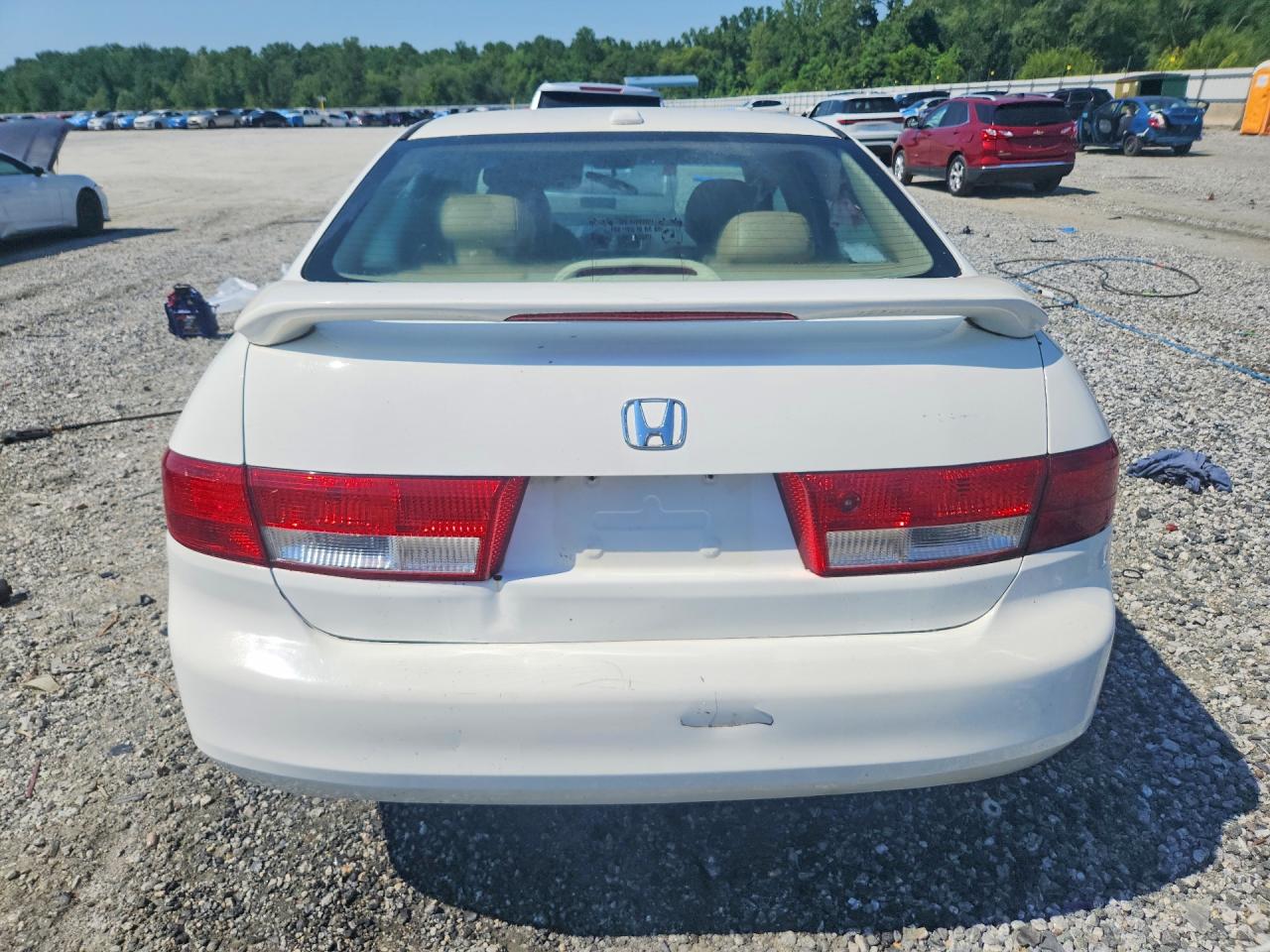 2005 Honda Accord Ex White vin: 1HGCM56845A044730