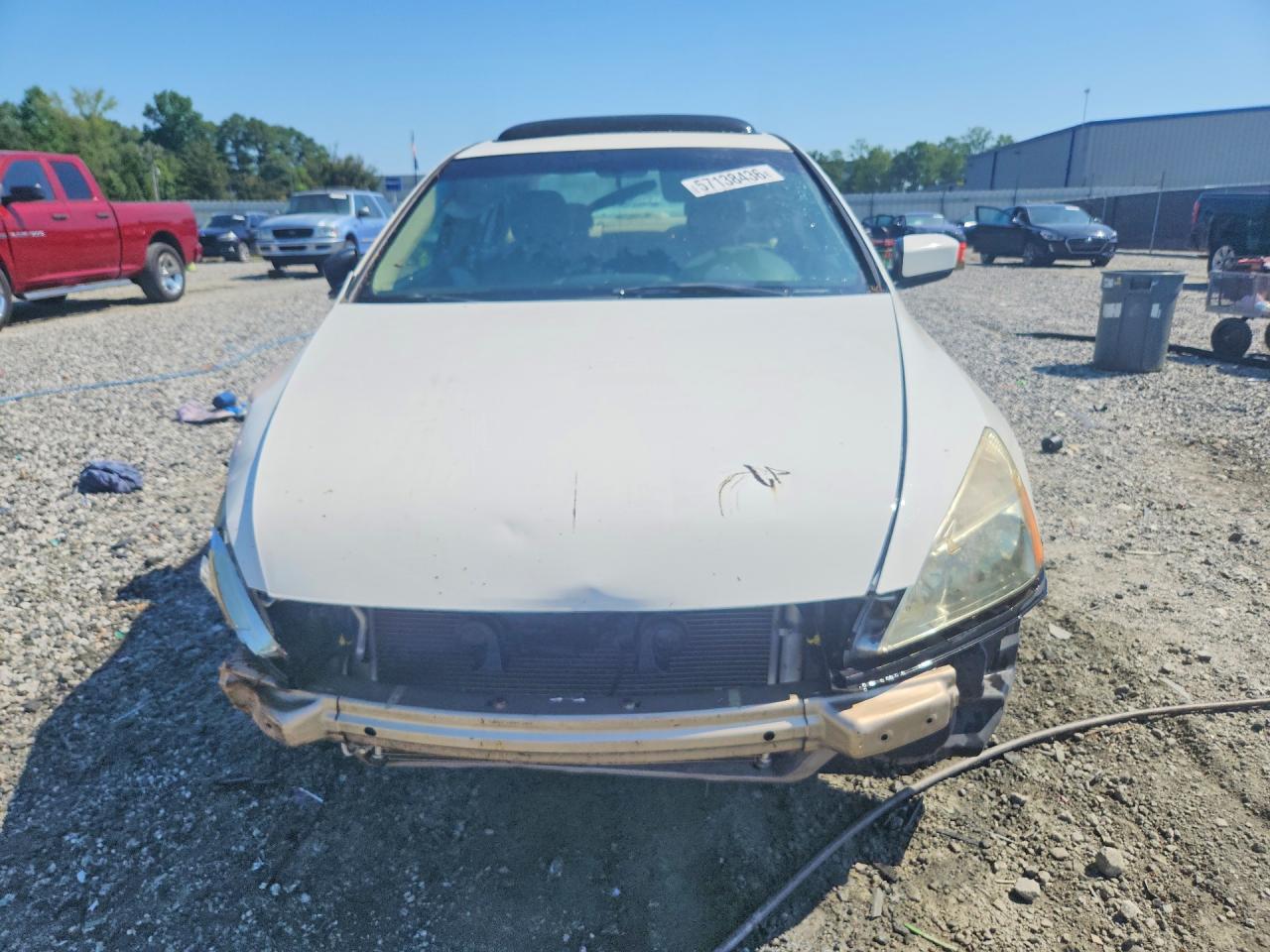 2005 Honda Accord Ex White vin: 1HGCM56845A044730