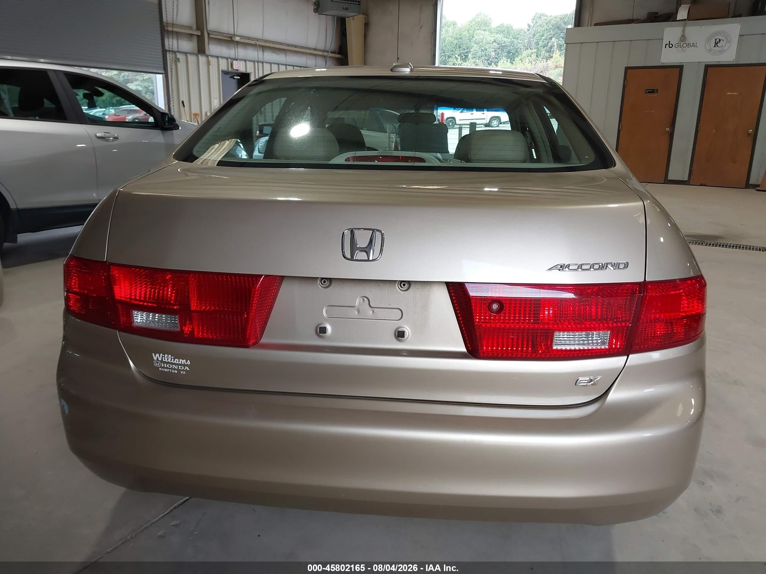 2005 Honda Accord 2.4 Ex Gold vin: 1HGCM56845A088419
