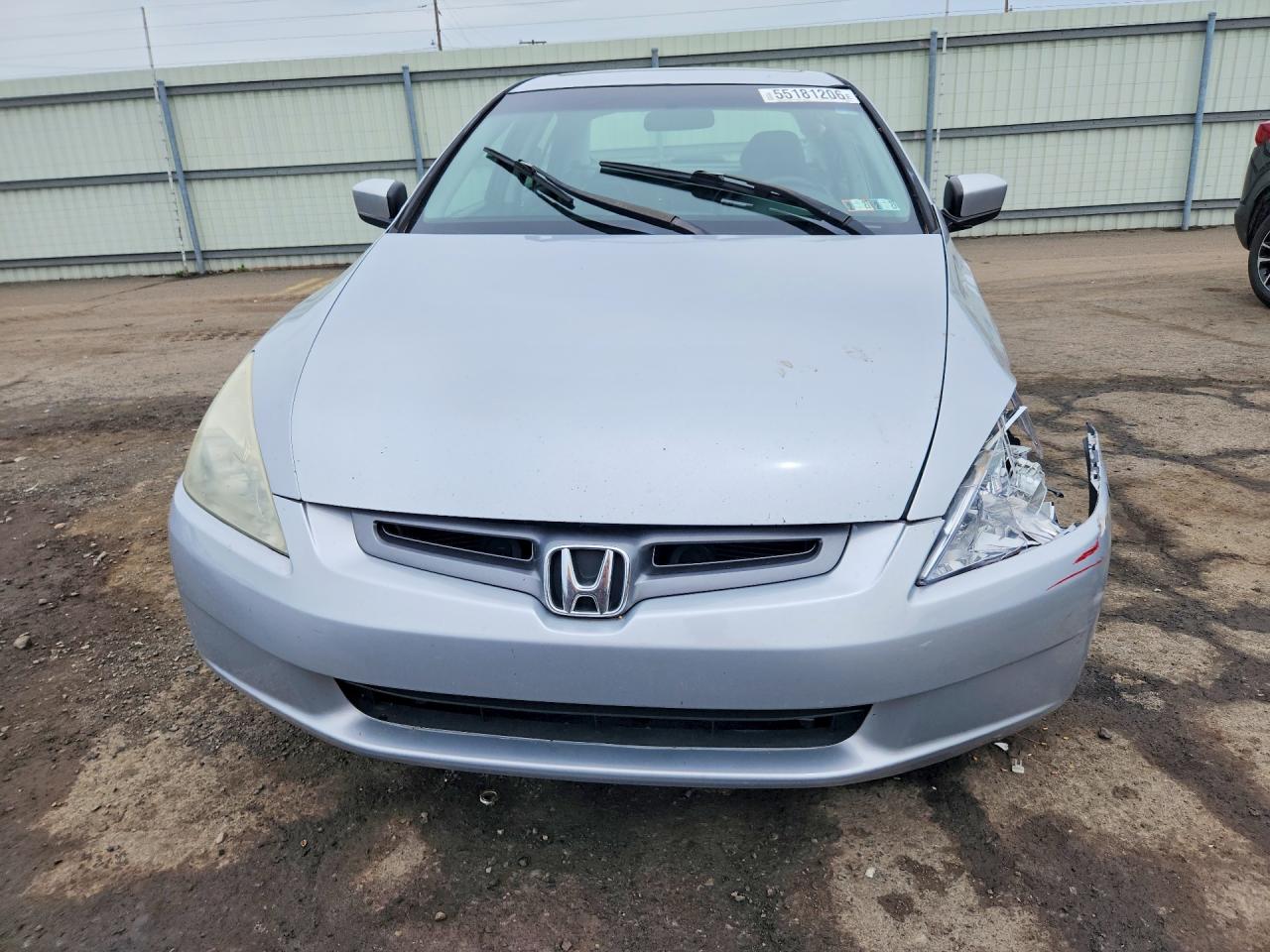 2005 Honda Accord Ex Silver vin: 1HGCM56845A186169