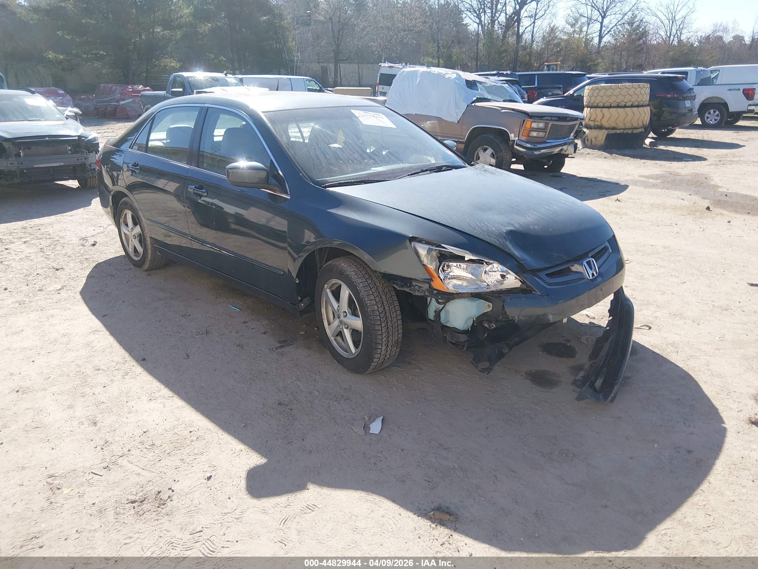 2004 Honda Accord 2.4 Ex Зеленый vin: 1HGCM56854A113021