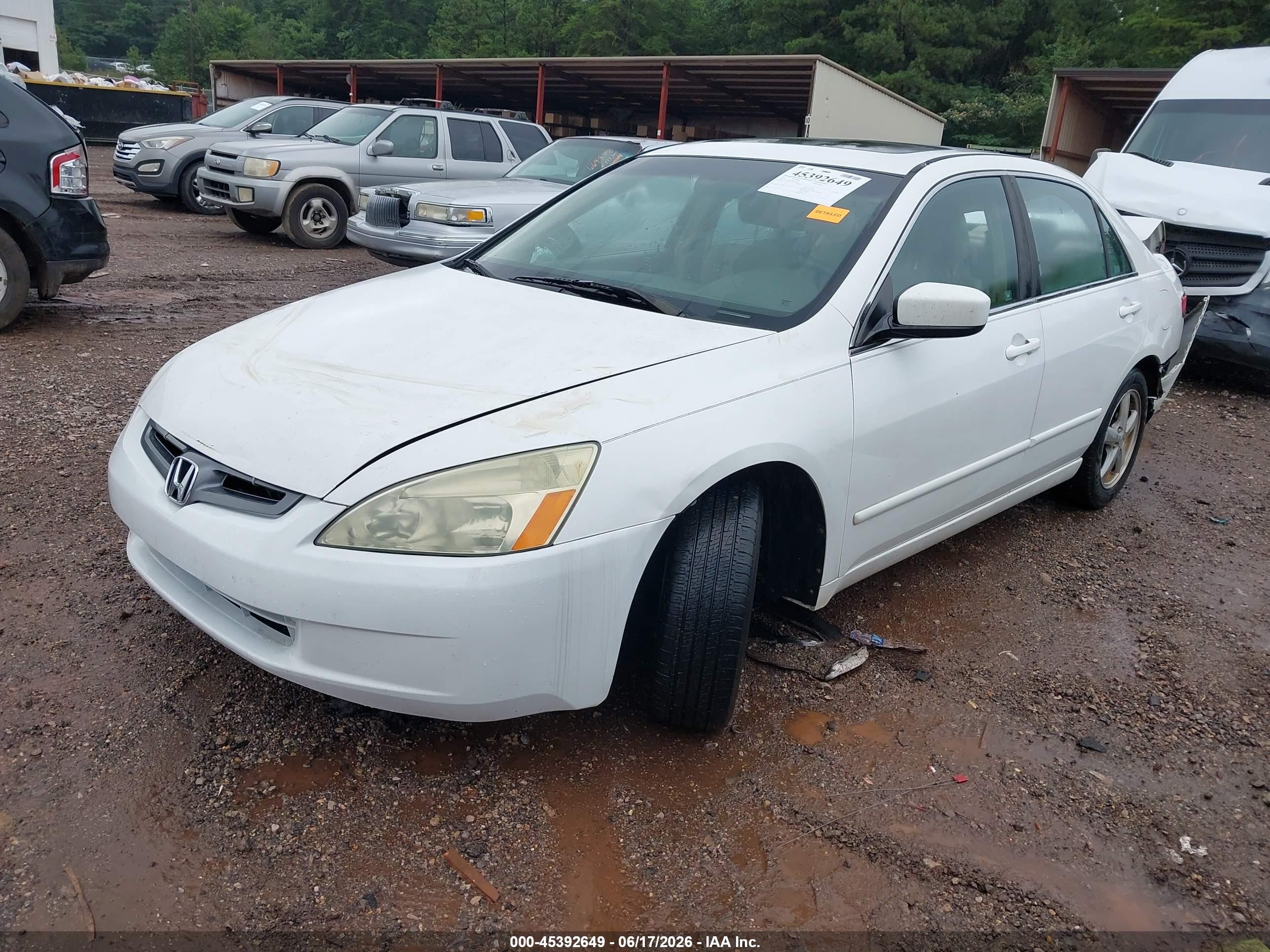 2005 Honda Accord 2.4 Ex White vin: 1HGCM56855A097159