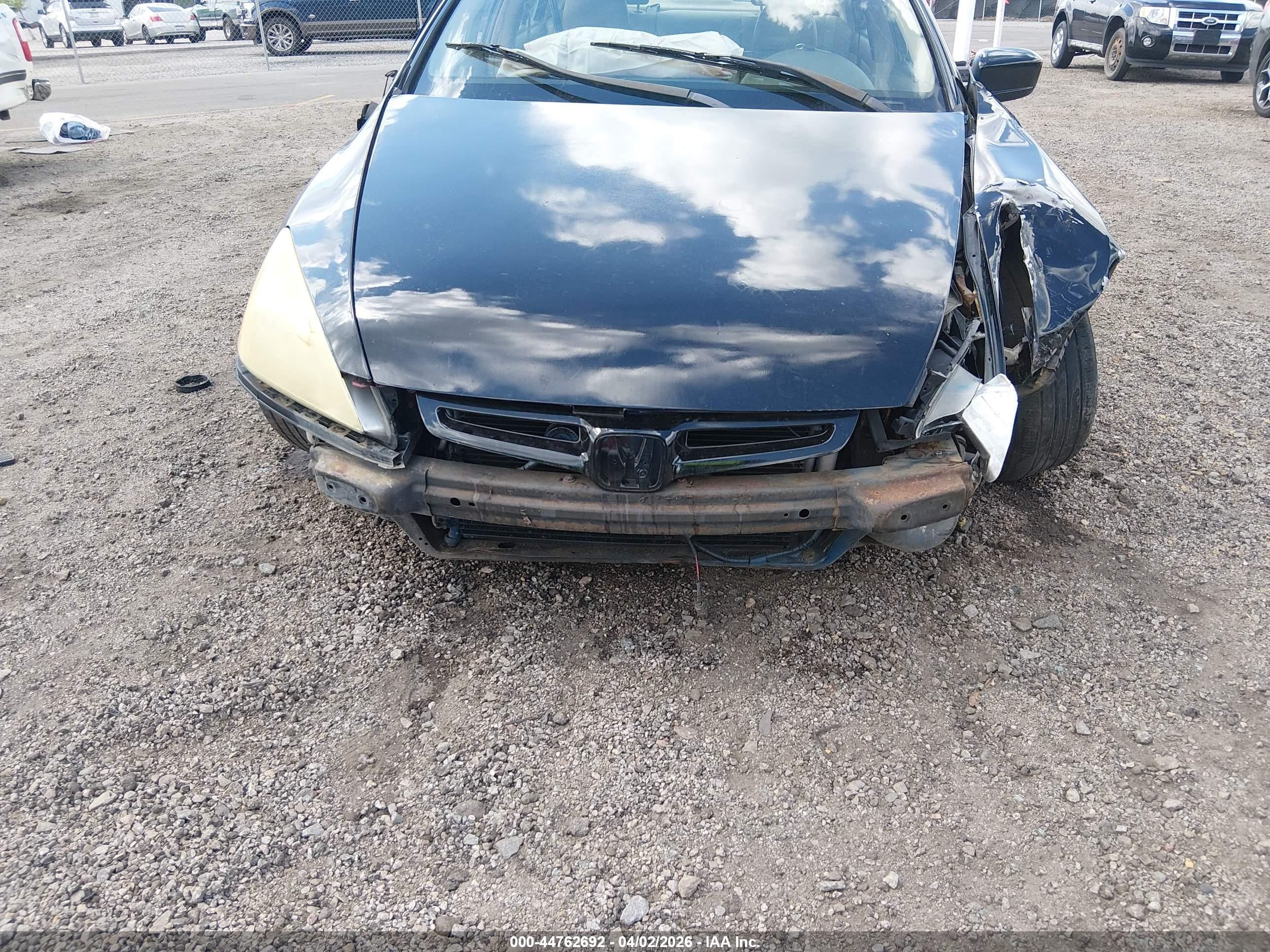 2005 Honda Accord 2.4 Ex Black vin: 1HGCM56855A135702