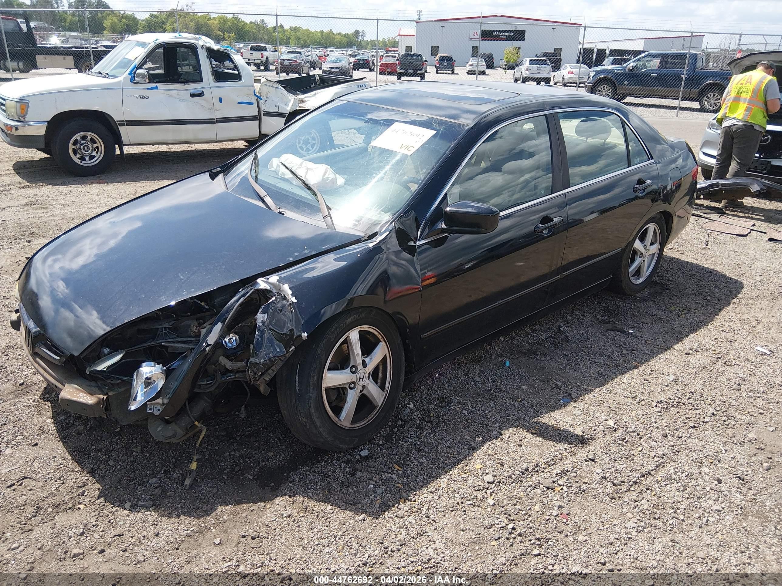 2005 Honda Accord 2.4 Ex Black vin: 1HGCM56855A135702