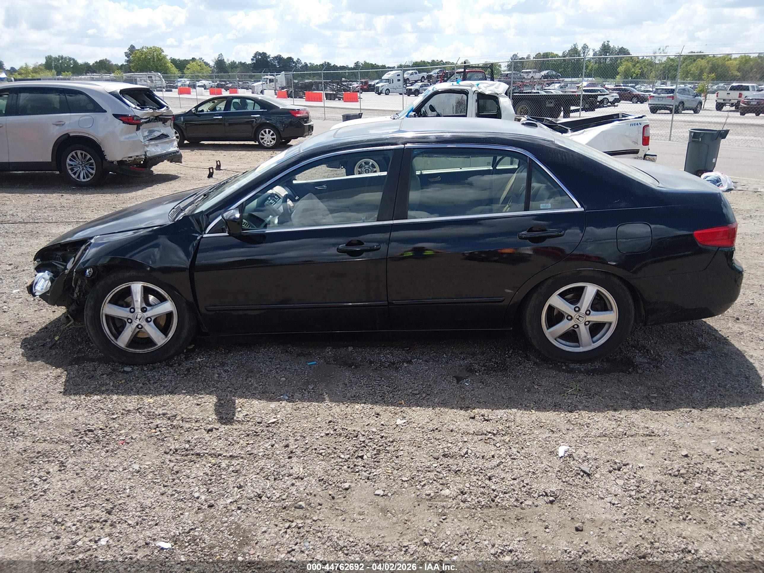 2005 Honda Accord 2.4 Ex Black vin: 1HGCM56855A135702