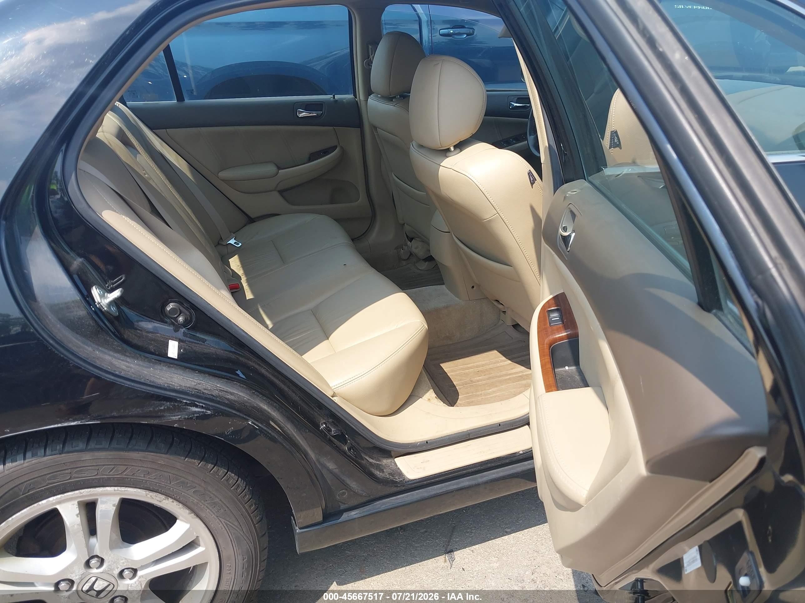 2006 Honda Accord 2.4 Ex Black vin: 1HGCM56856A000740