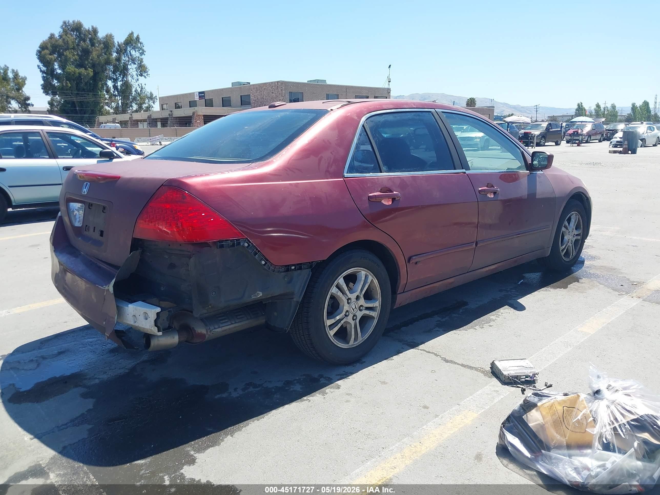 2006 Honda Accord 2.4 Ex Burgundy vin: 1HGCM56856A038422