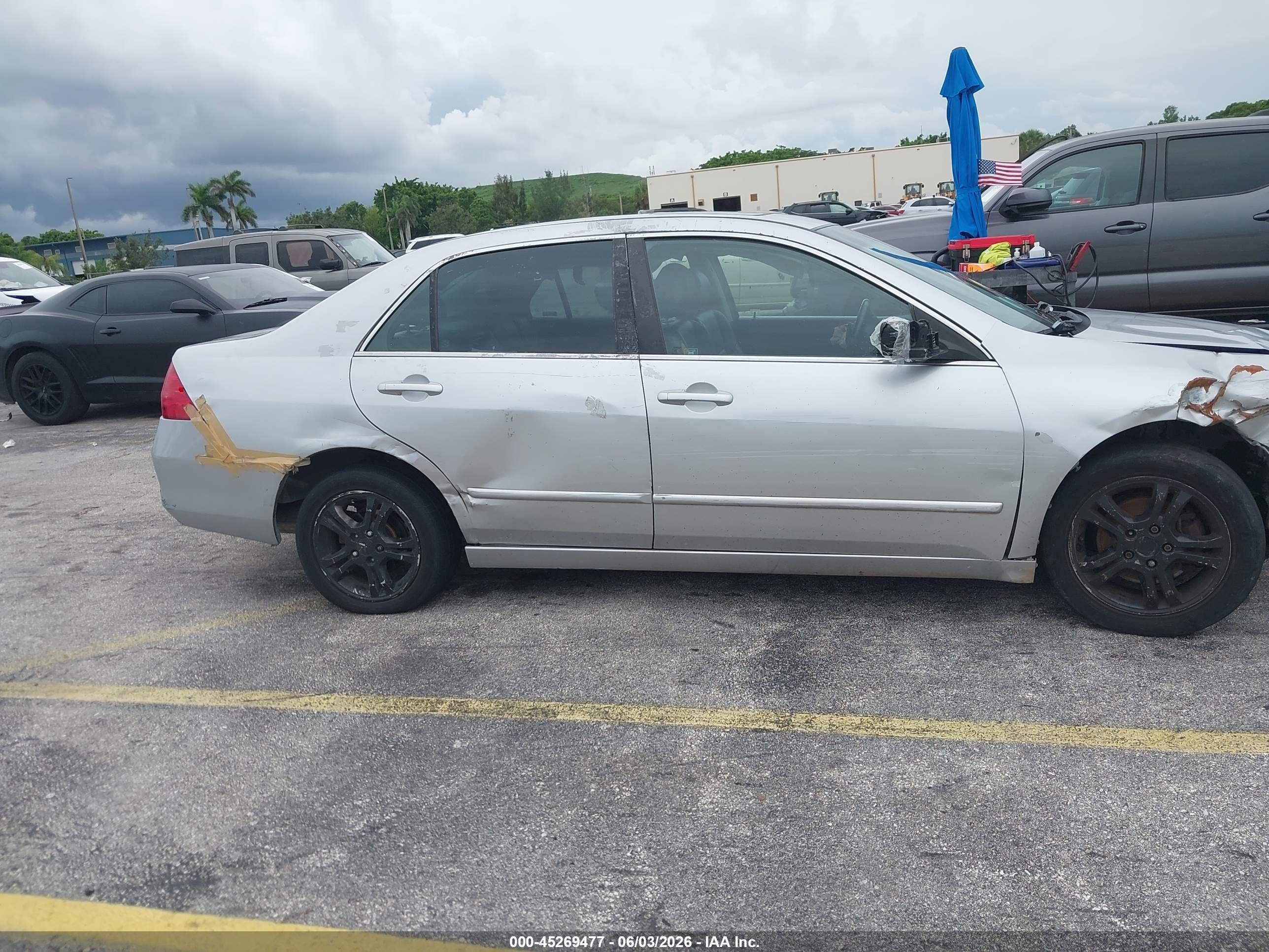2006 Honda Accord 2.4 Ex Silver vin: 1HGCM56856A041062
