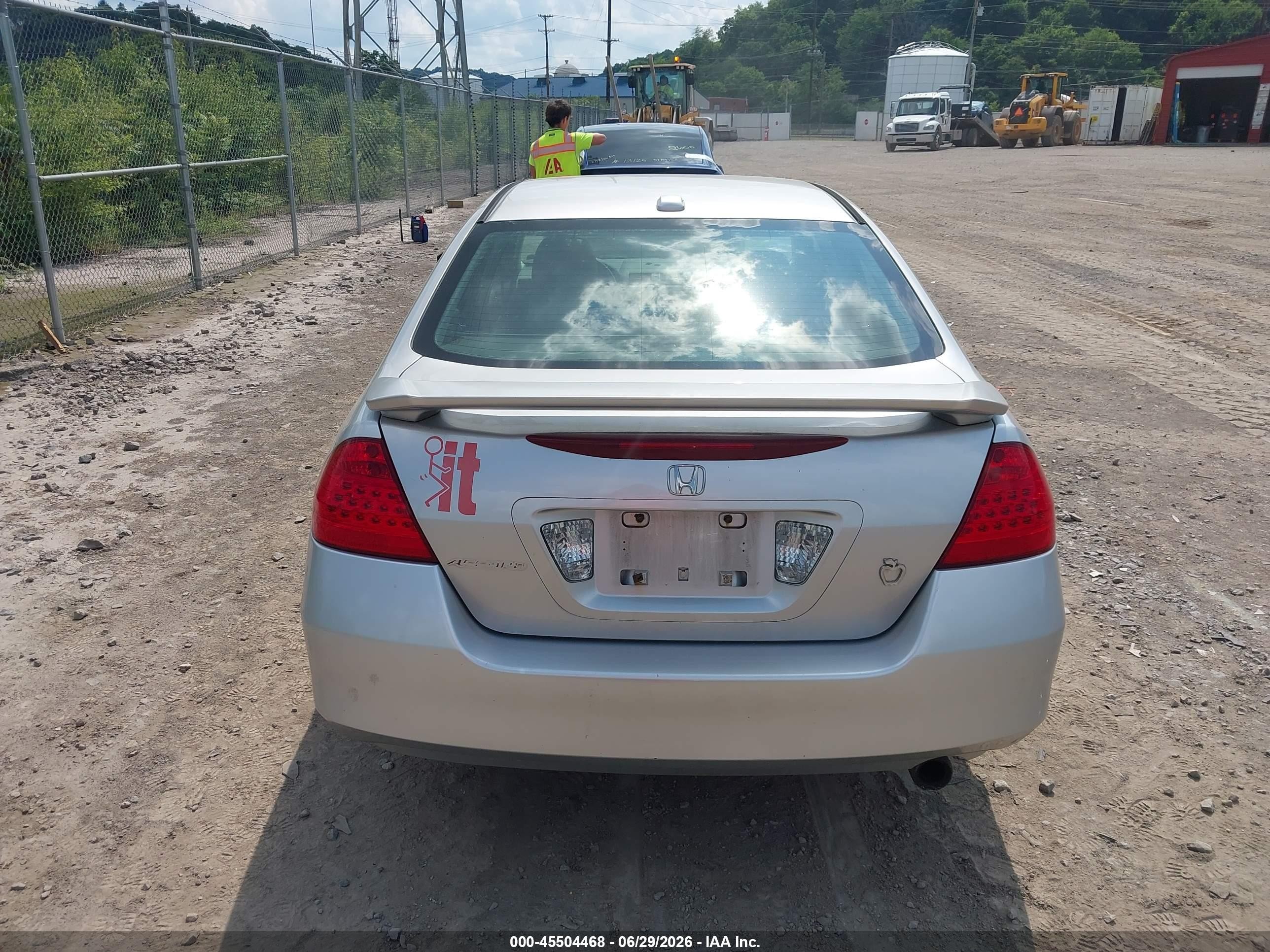 2006 Honda Accord 2.4 Ex Silver vin: 1HGCM56856A111126