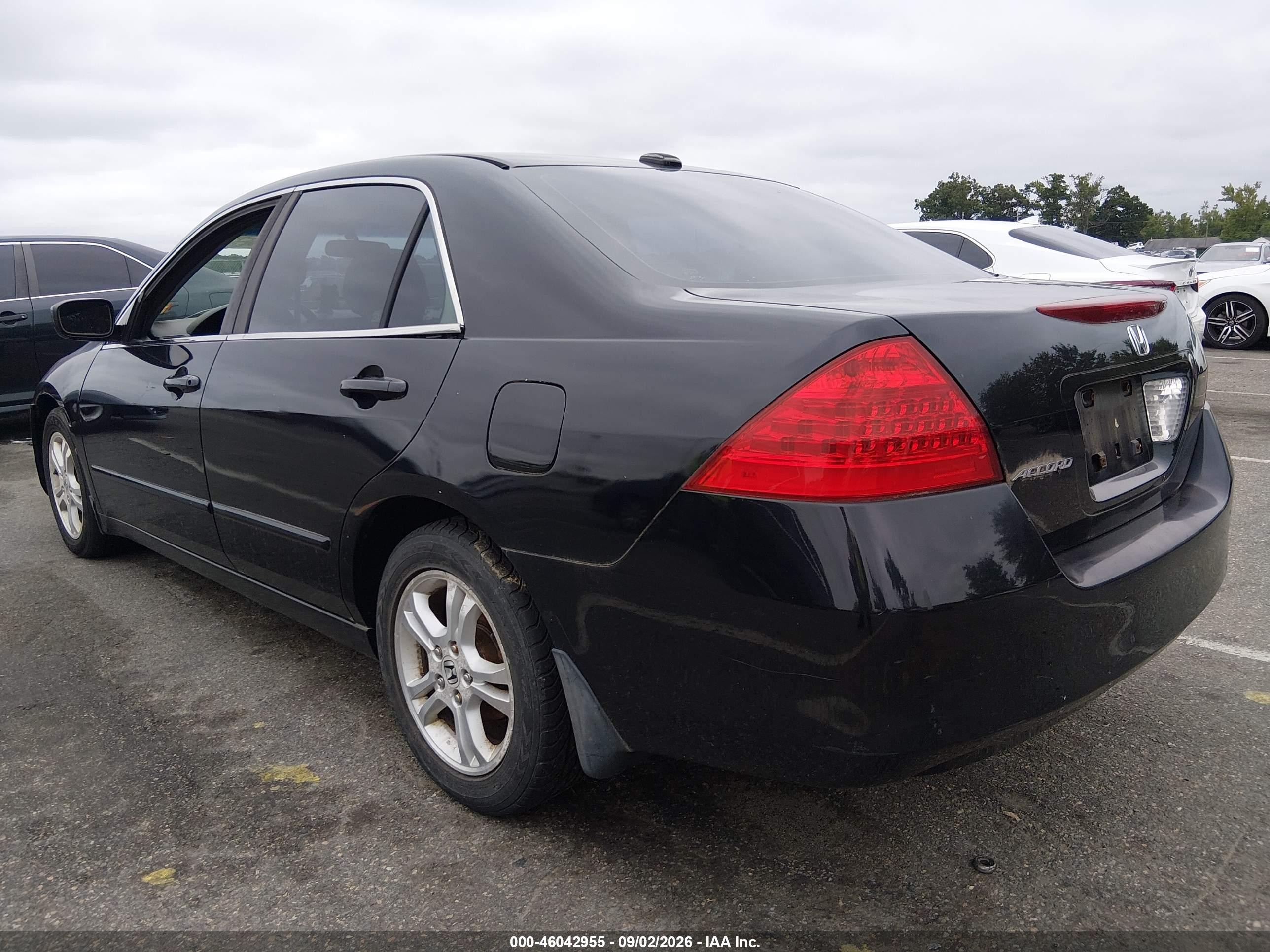 2007 Honda Accord 2.4 Ex Черный vin: 1HGCM56857A003994
