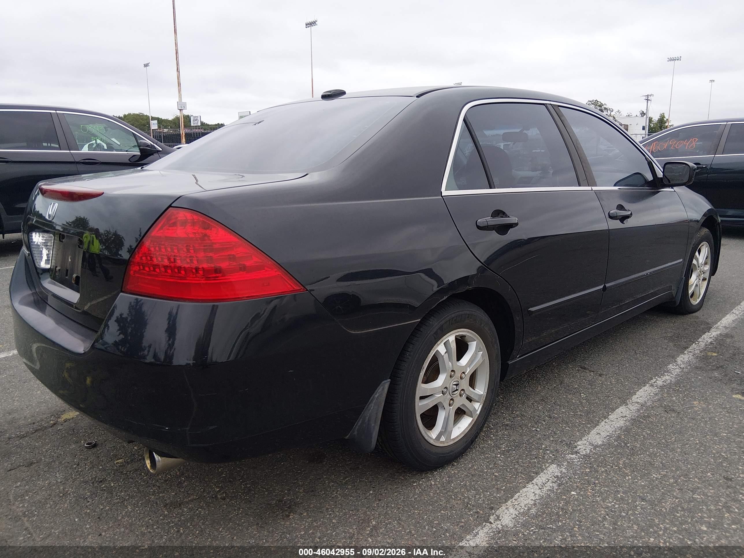 2007 Honda Accord 2.4 Ex Черный vin: 1HGCM56857A003994