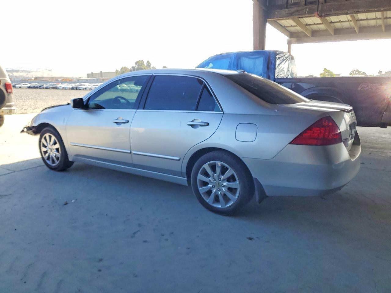 2007 Honda Accord Ex Silver vin: 1HGCM56857A016454