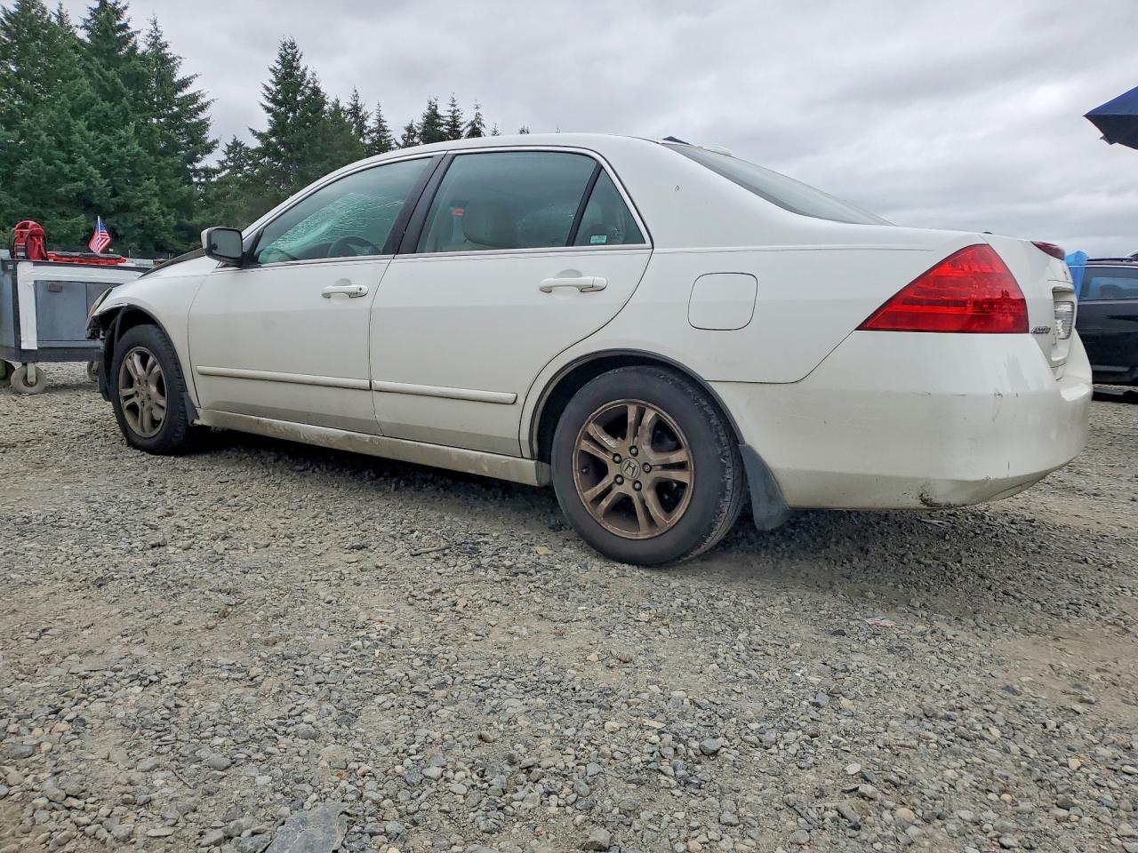 2007 Honda Accord Ex White vin: 1HGCM56857A098623