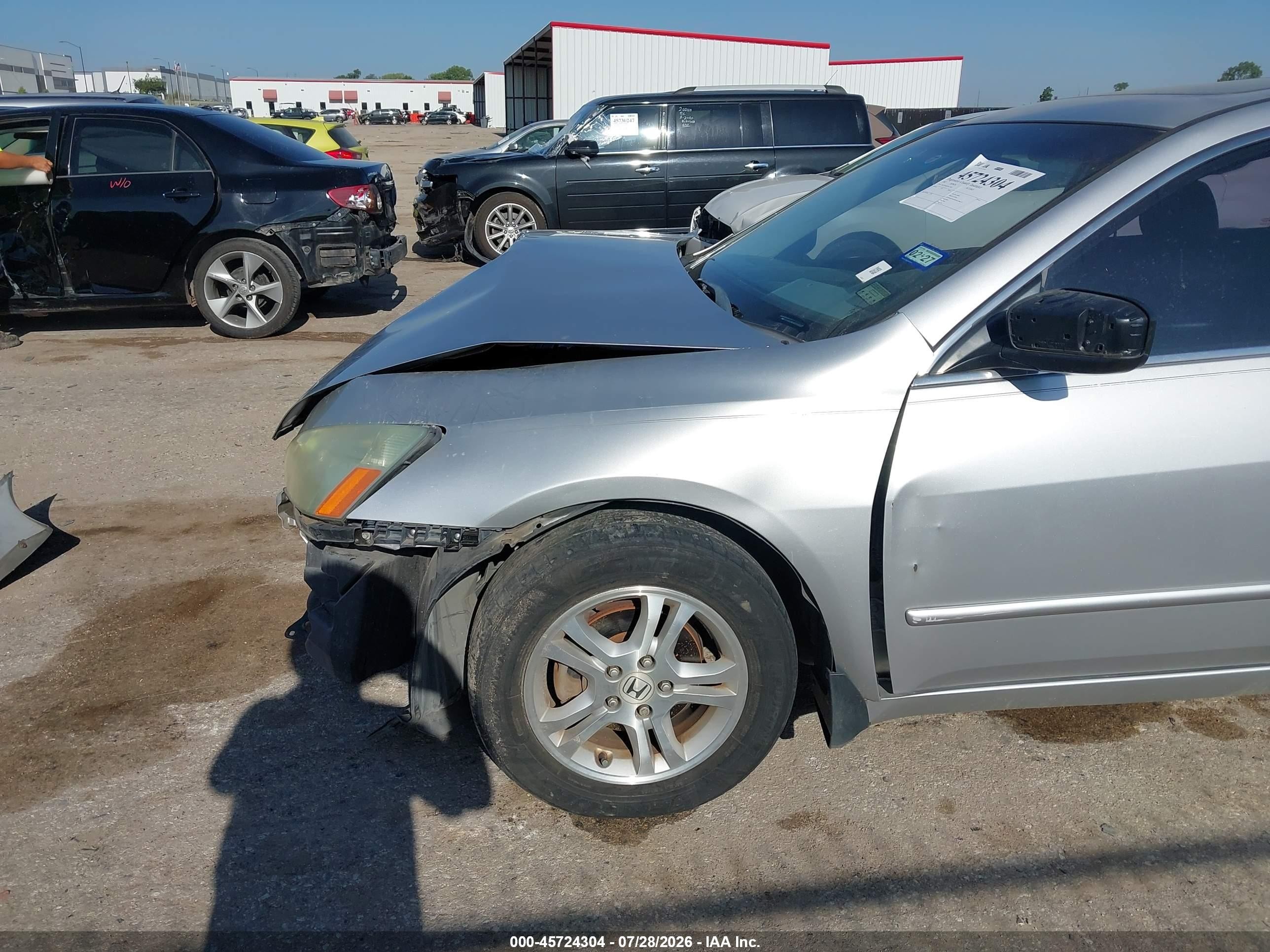 2007 Honda Accord 2.4 Ex Silver vin: 1HGCM56857A175801