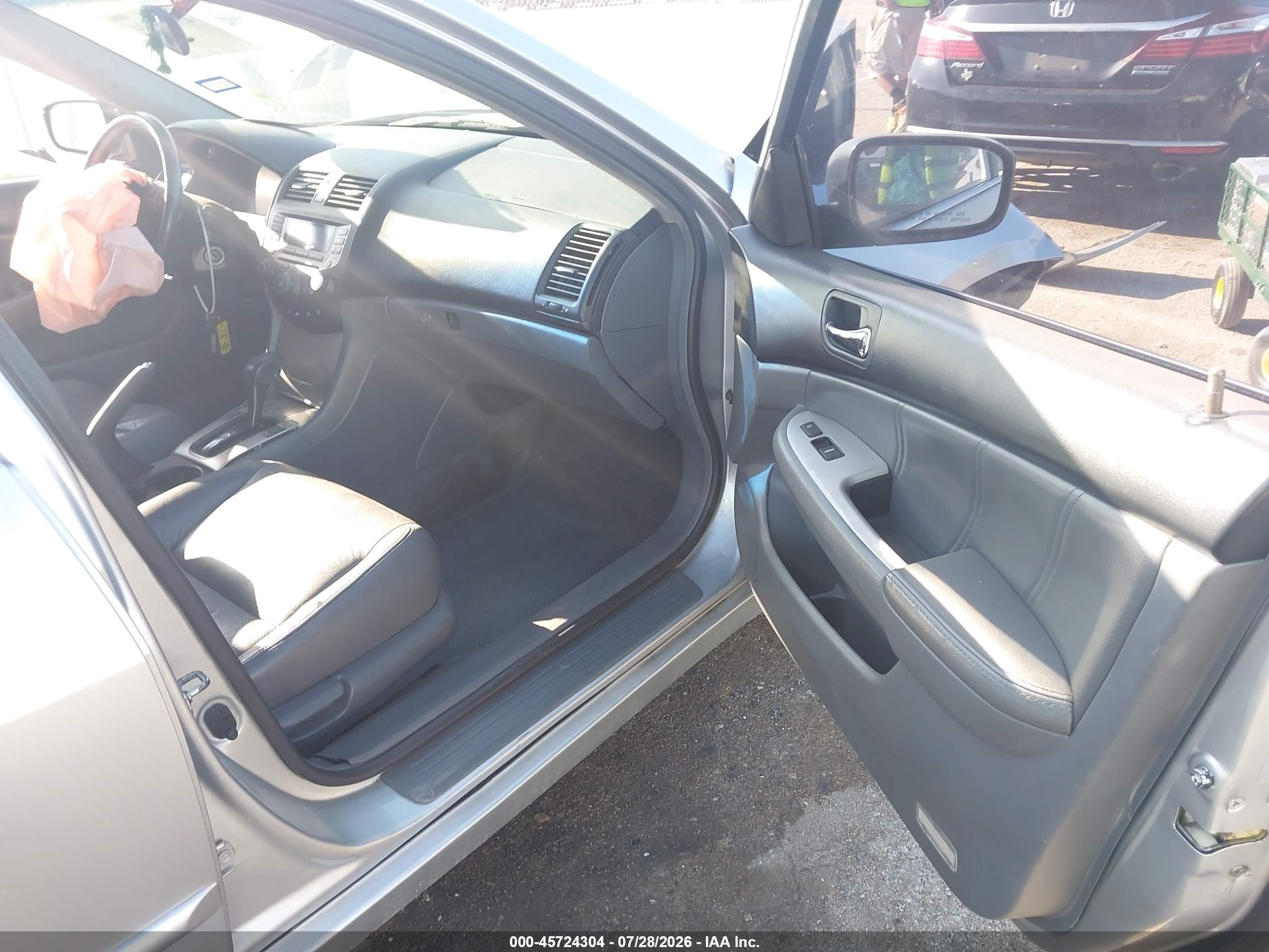 2007 Honda Accord 2.4 Ex Silver vin: 1HGCM56857A175801
