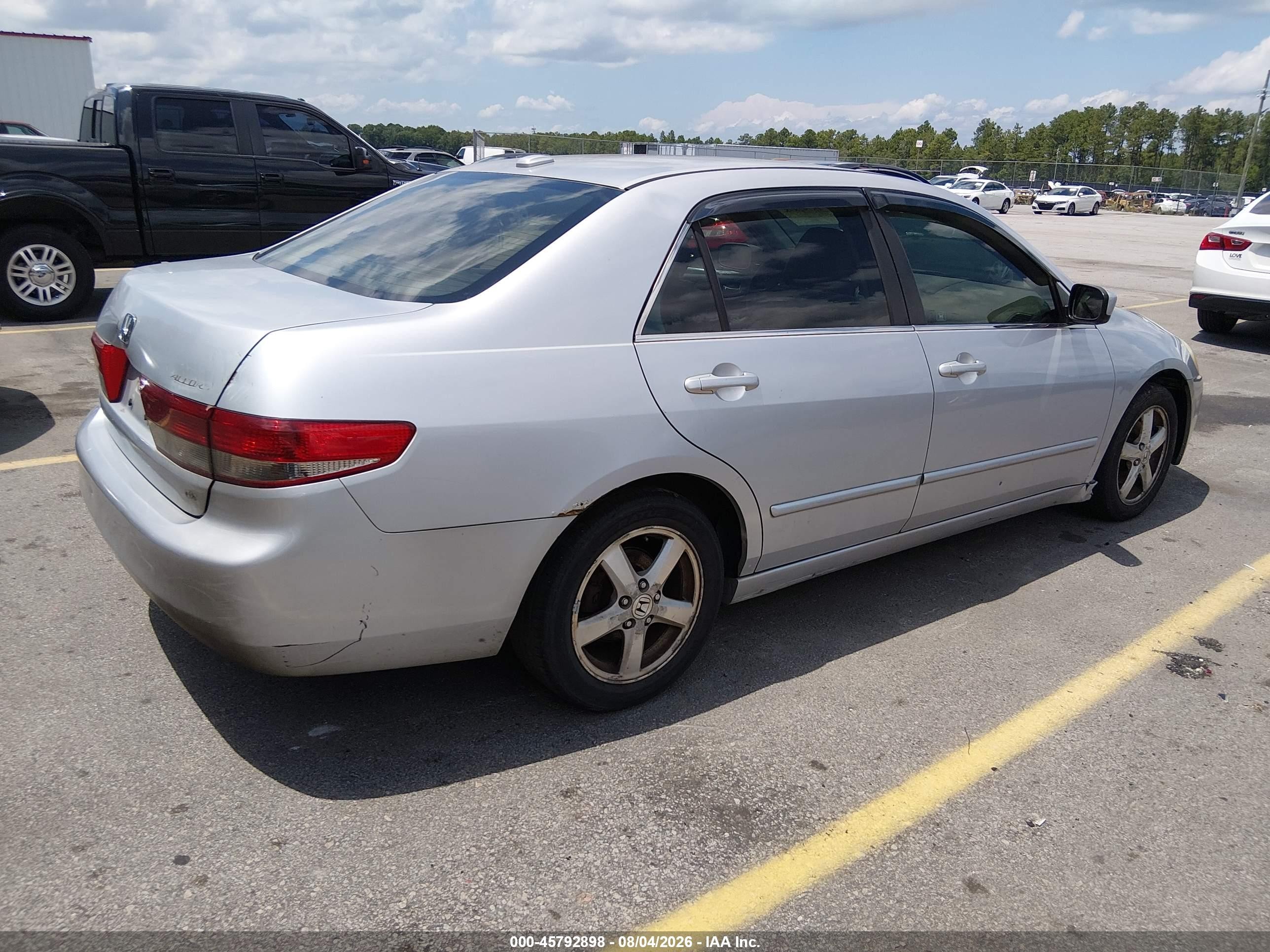 2004 Honda Accord 2.4 Ex Серебряный vin: 1HGCM56864A002719