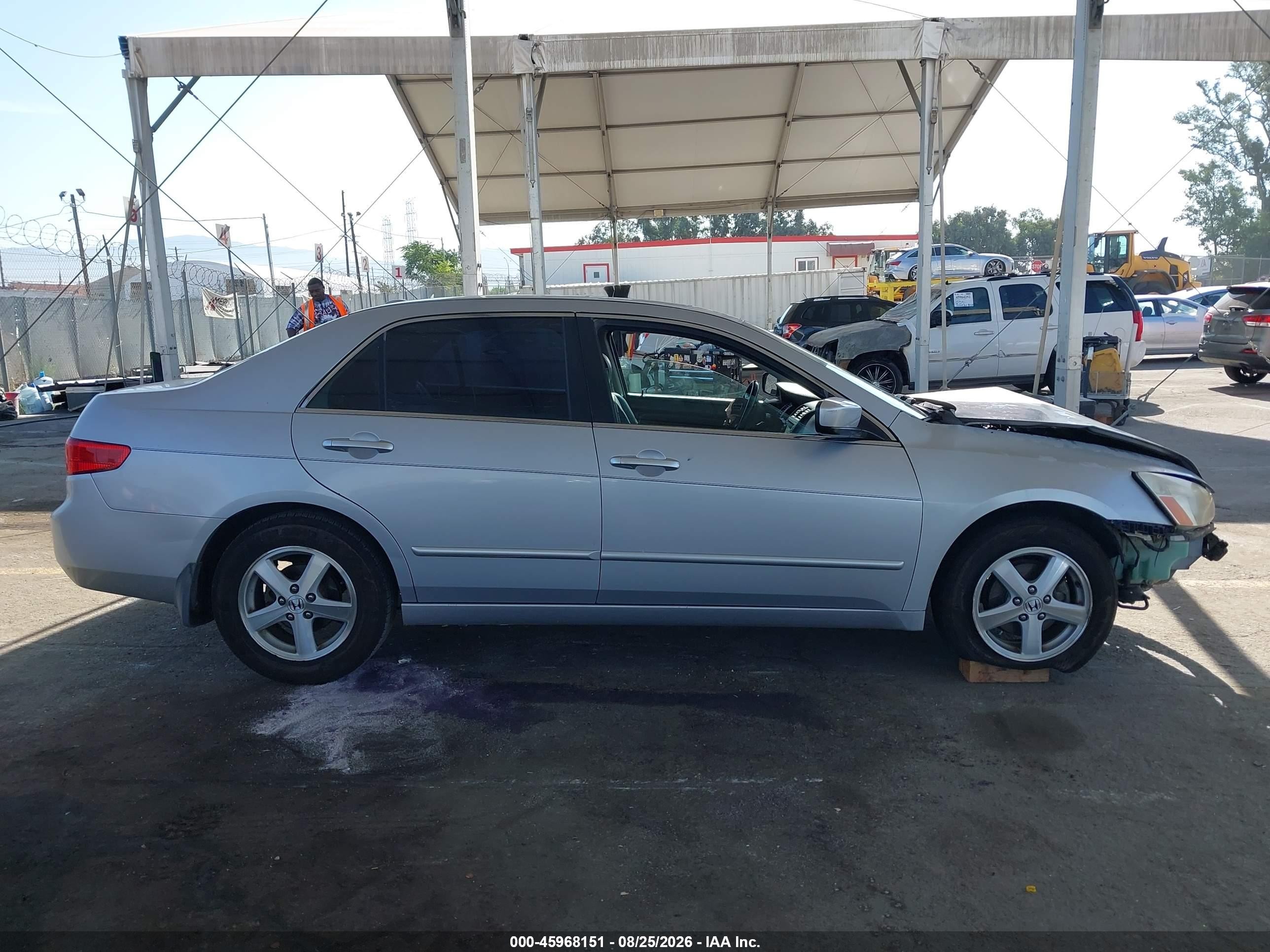2005 Honda Accord 2.4 Ex Silver vin: 1HGCM56865A149057