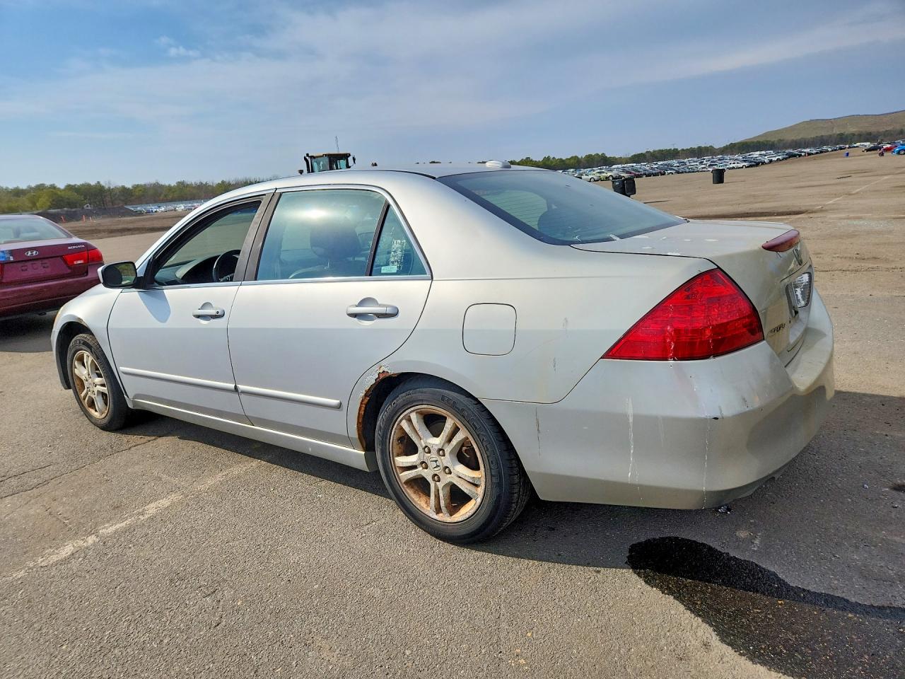 2008 Honda Accord Silver vin: 1HGCM56867A032923