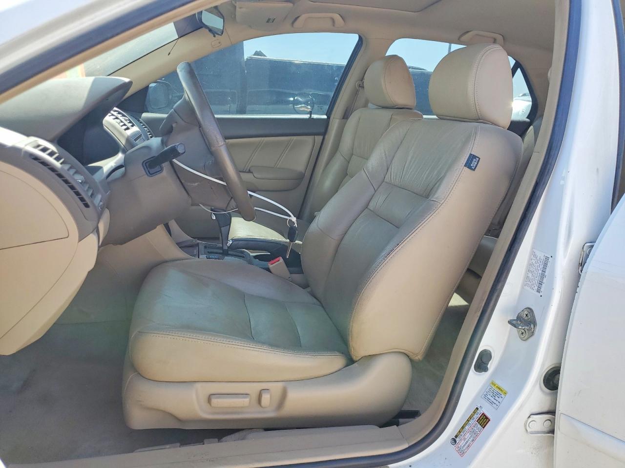2007 Honda Accord Ex White vin: 1HGCM56867A096380
