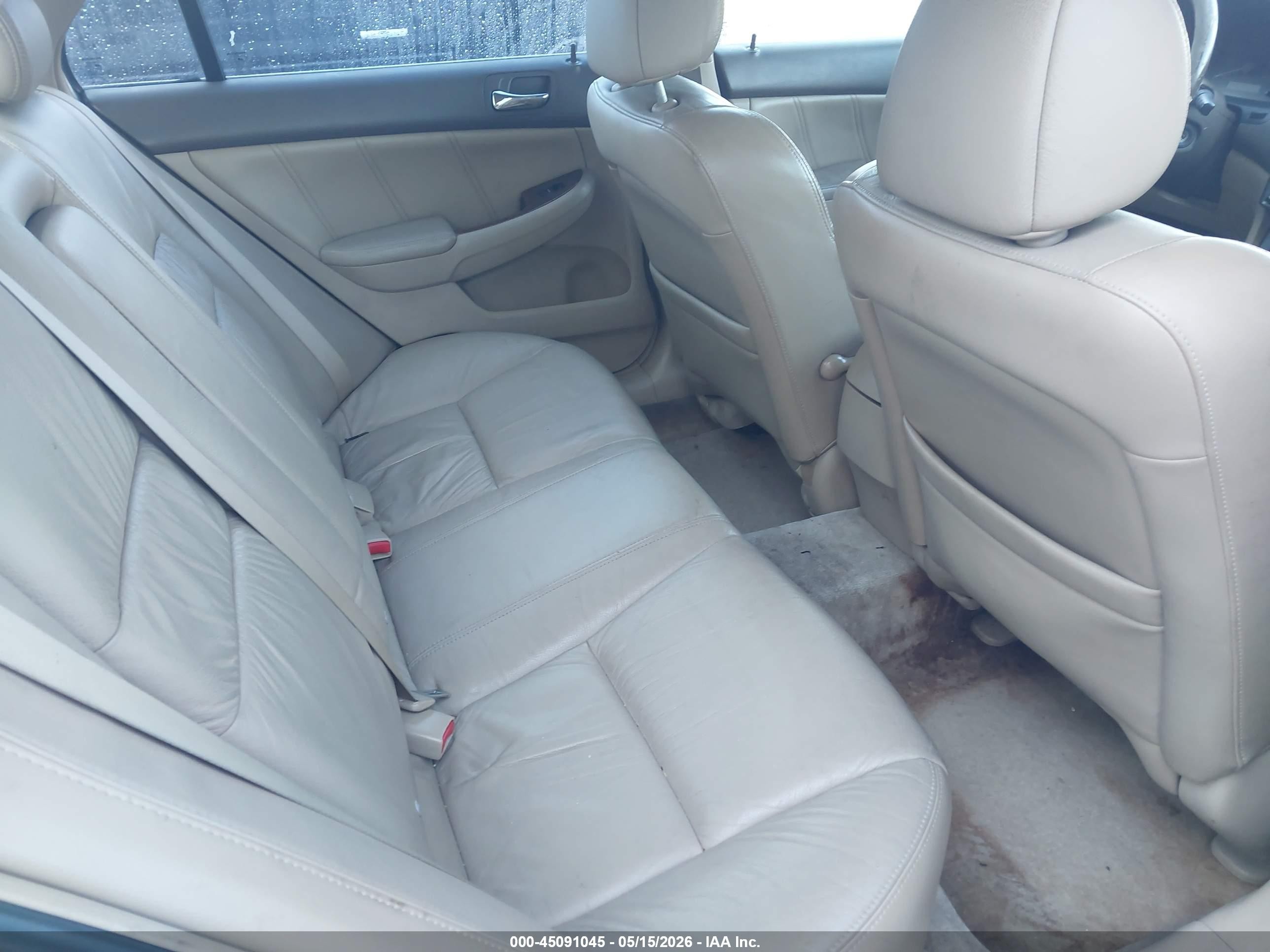 2007 Honda Accord 2.4 Ex White vin: 1HGCM56867A096427