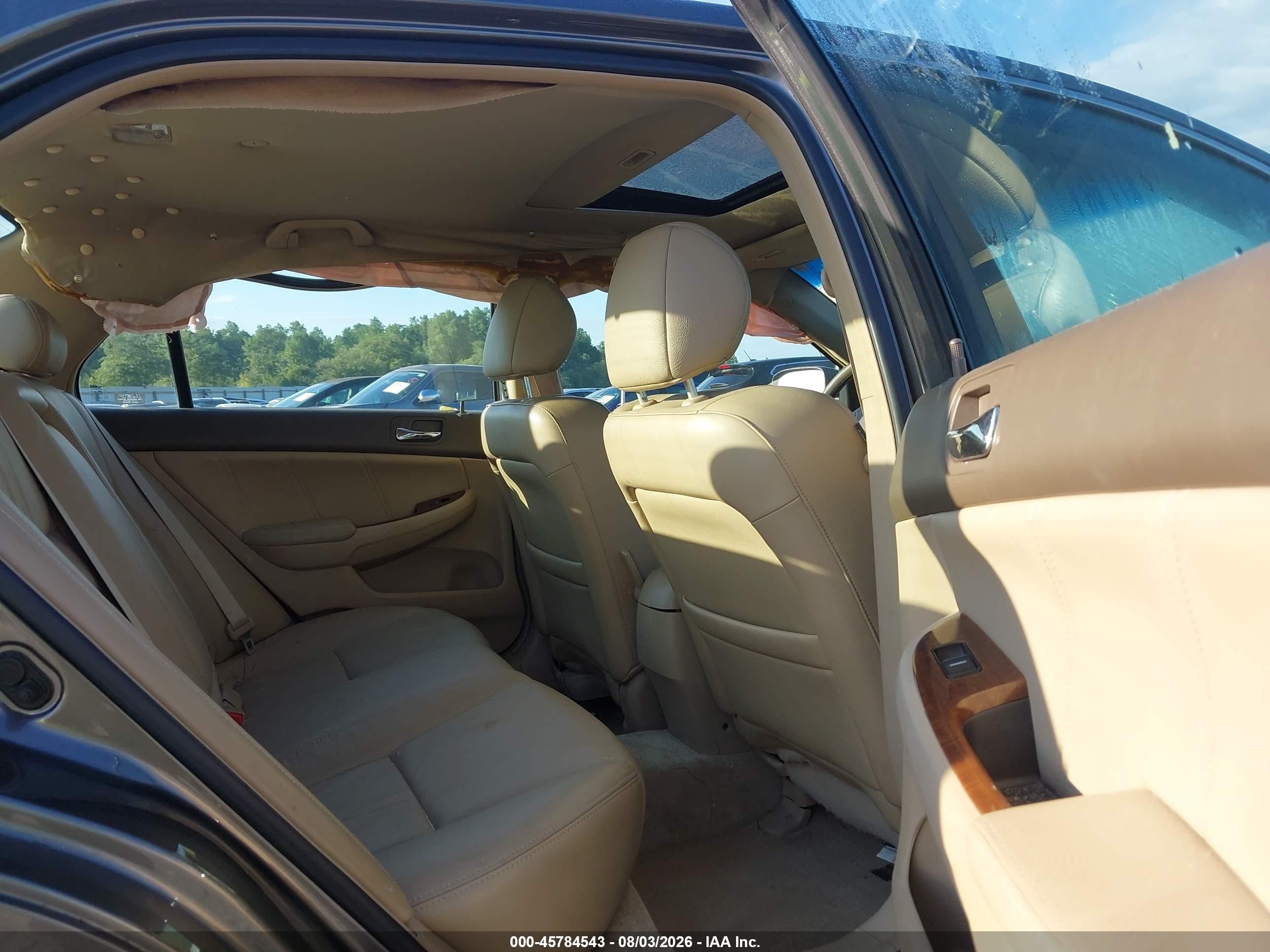 2007 Honda Accord 2.4 Ex Коричневый vin: 1HGCM56867A120628