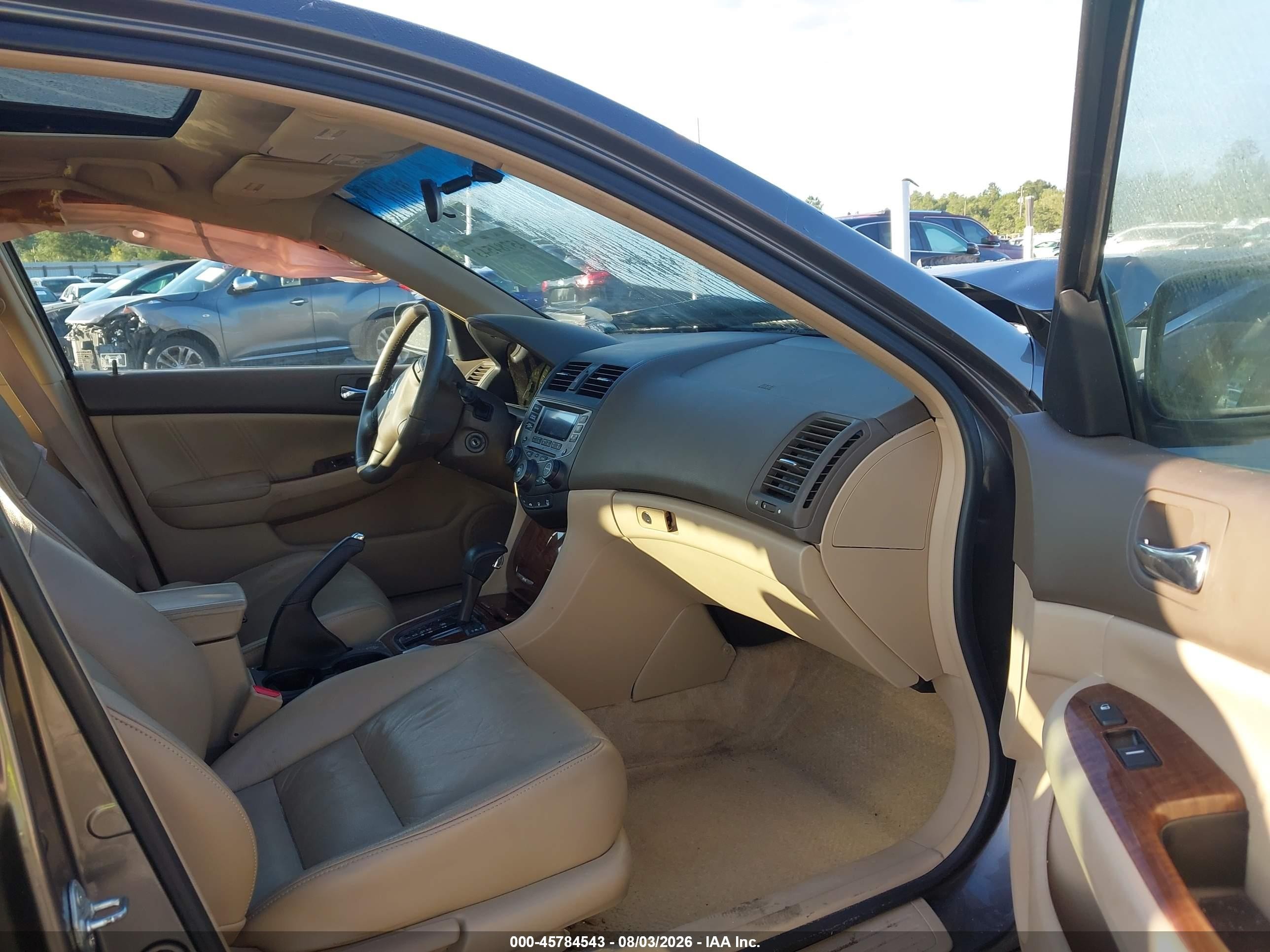 2007 Honda Accord 2.4 Ex Коричневый vin: 1HGCM56867A120628