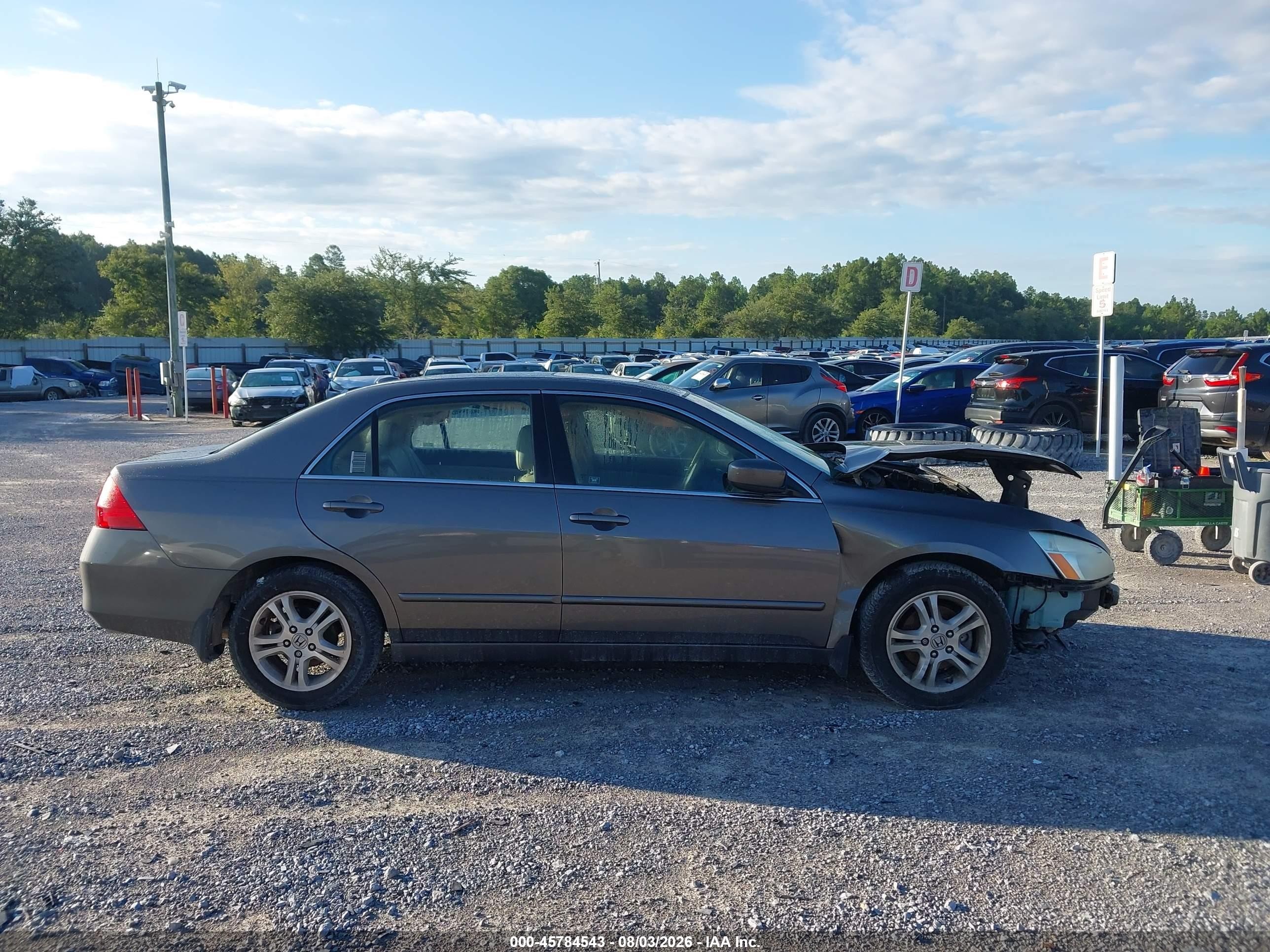 2007 Honda Accord 2.4 Ex Коричневый vin: 1HGCM56867A120628