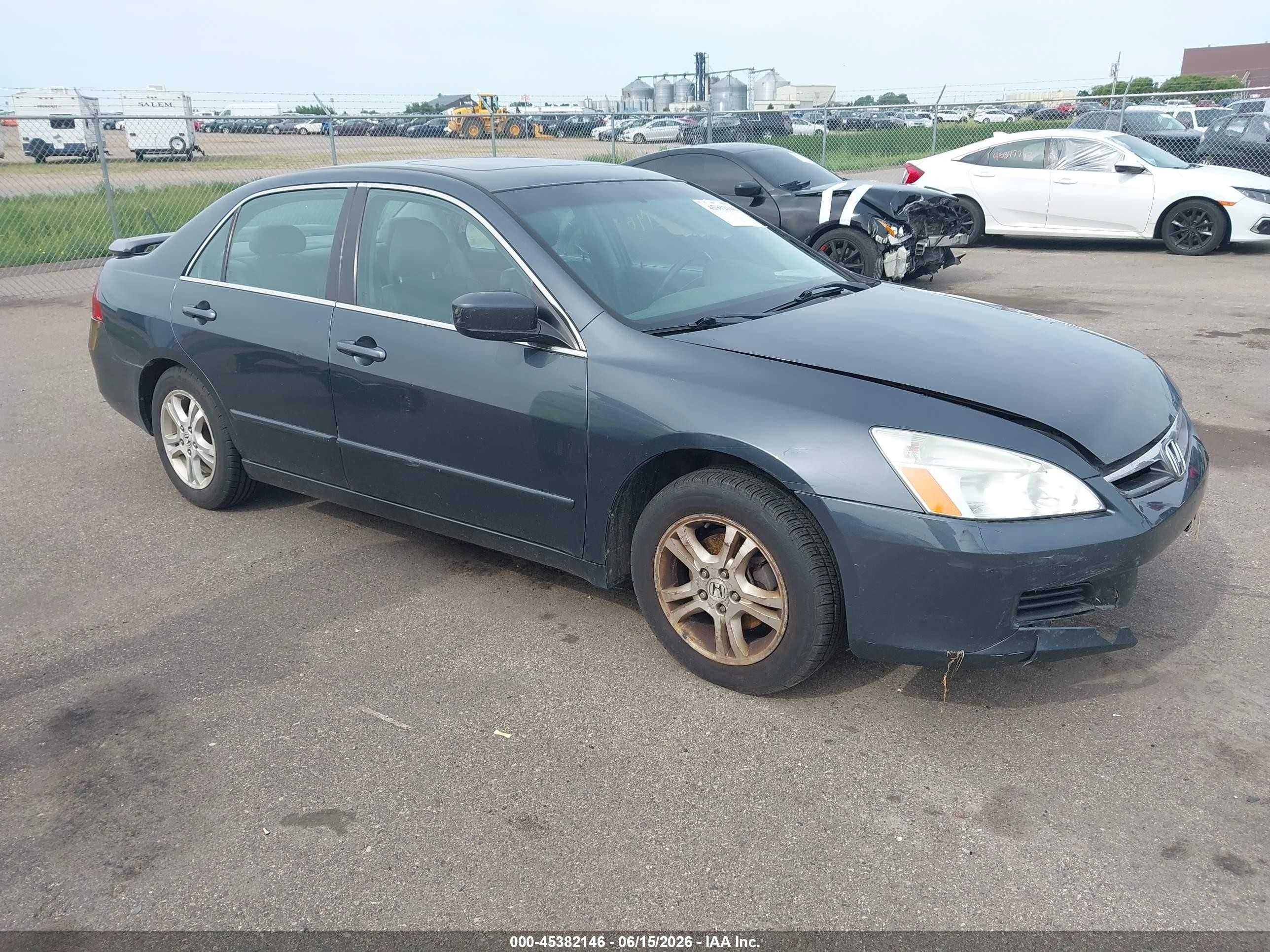 2007 Honda Accord 2.4 Ex Gray vin: 1HGCM56867A161566