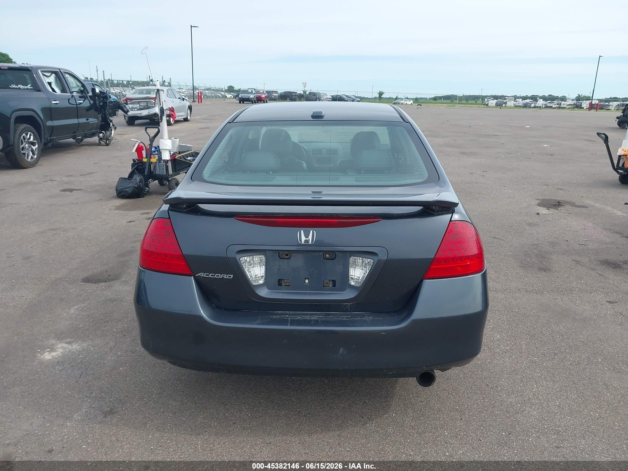 2007 Honda Accord 2.4 Ex Gray vin: 1HGCM56867A161566