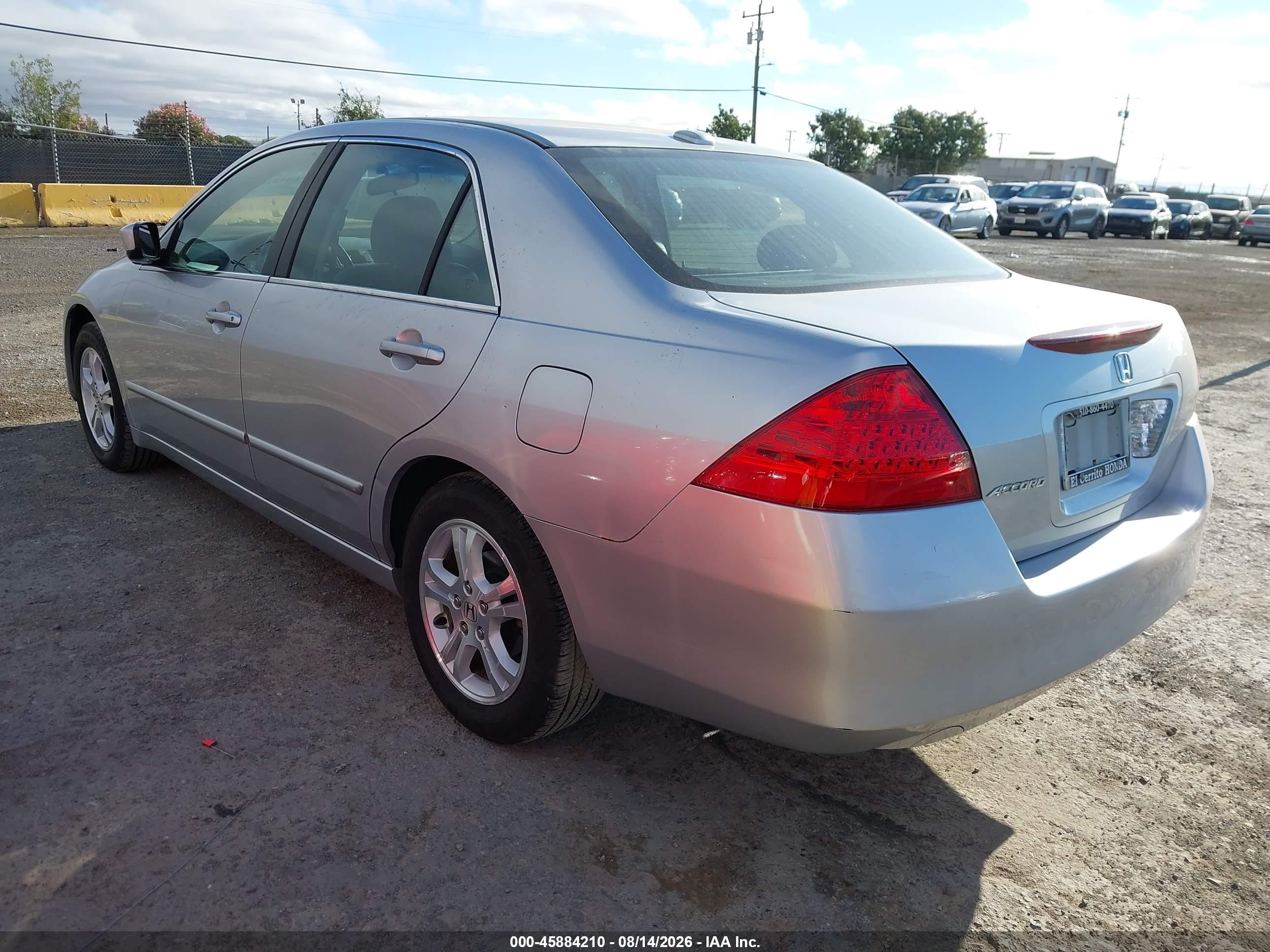 2007 Honda Accord 2.4 Ex Silver vin: 1HGCM56867A225248