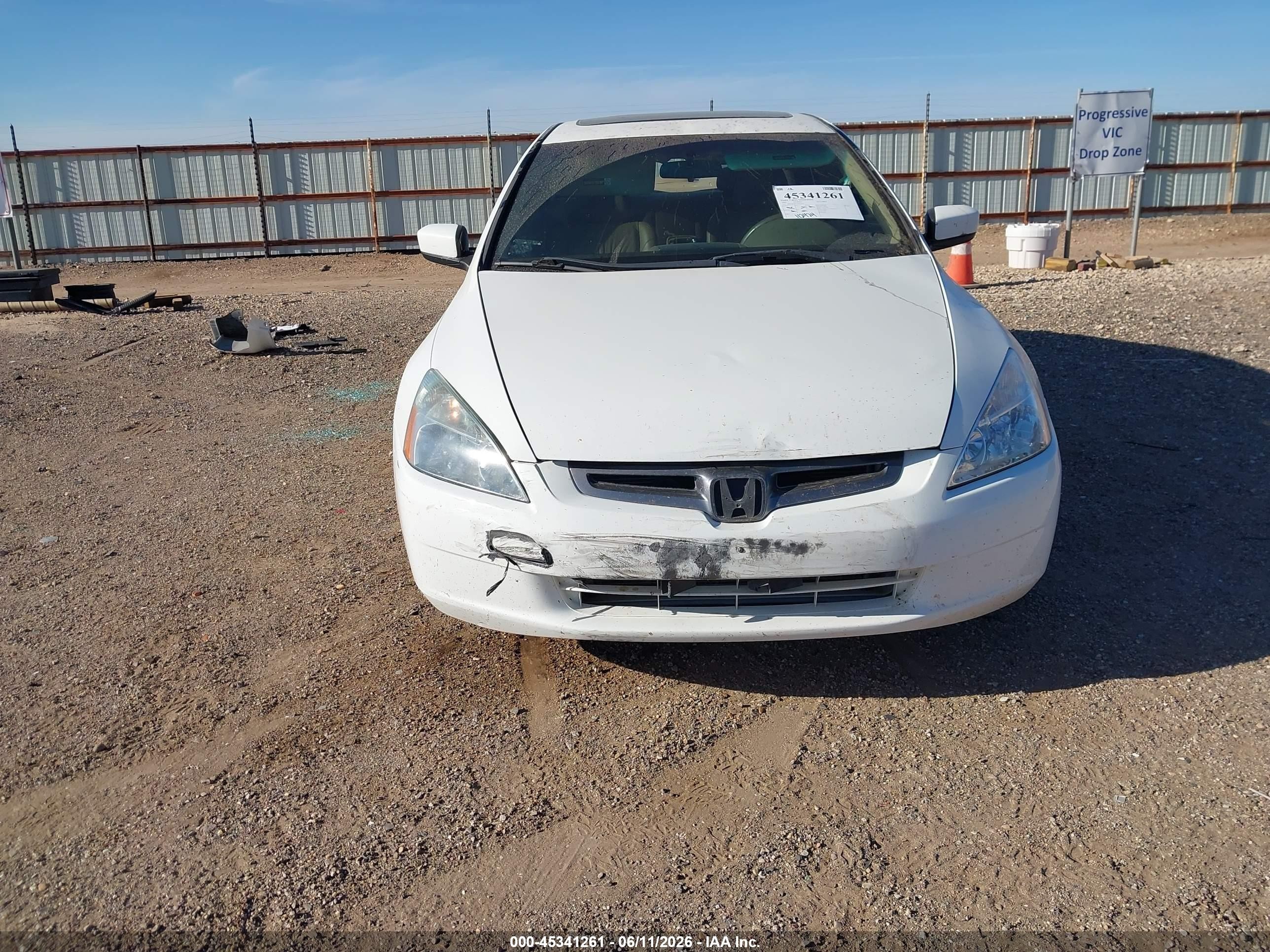 2005 Honda Accord 2.4 Ex White vin: 1HGCM56875A015075