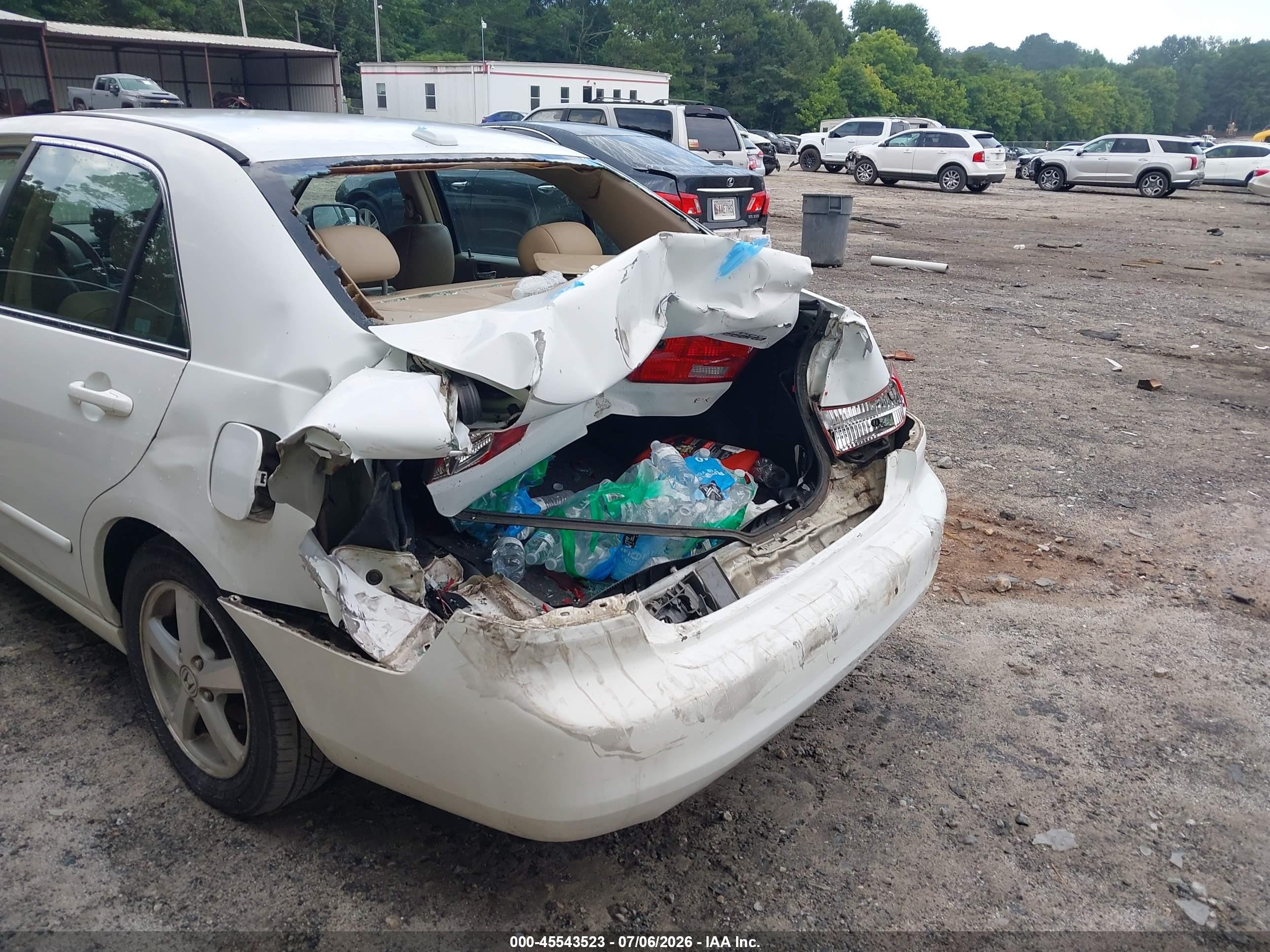 2005 Honda Accord 2.4 Ex White vin: 1HGCM56875A093579