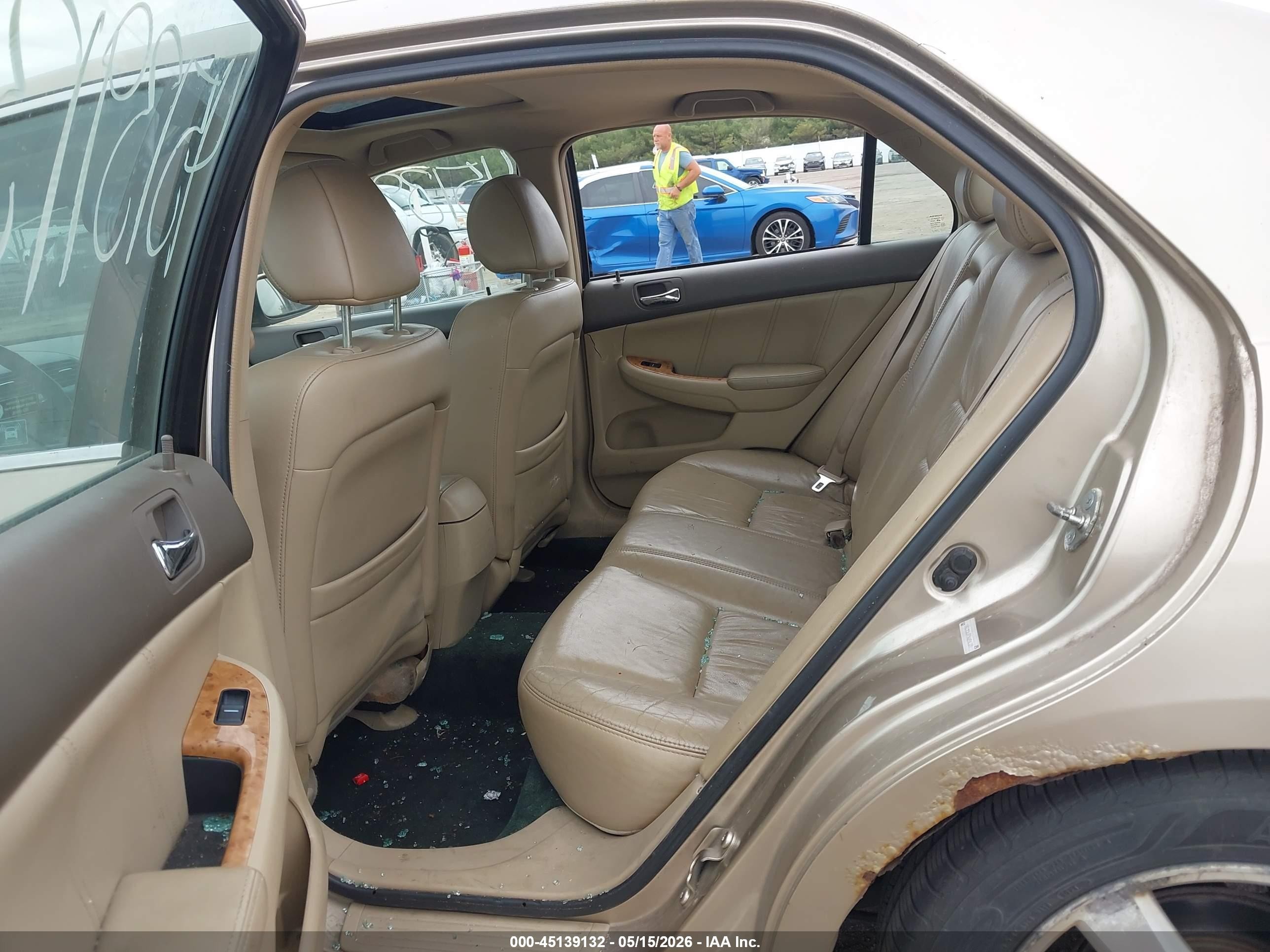 2005 Honda Accord 2.4 Ex Cream vin: 1HGCM56875A094389