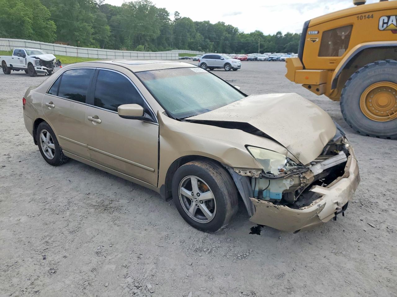 2005 Honda Accord Beige vin: 1HGCM56875A105715