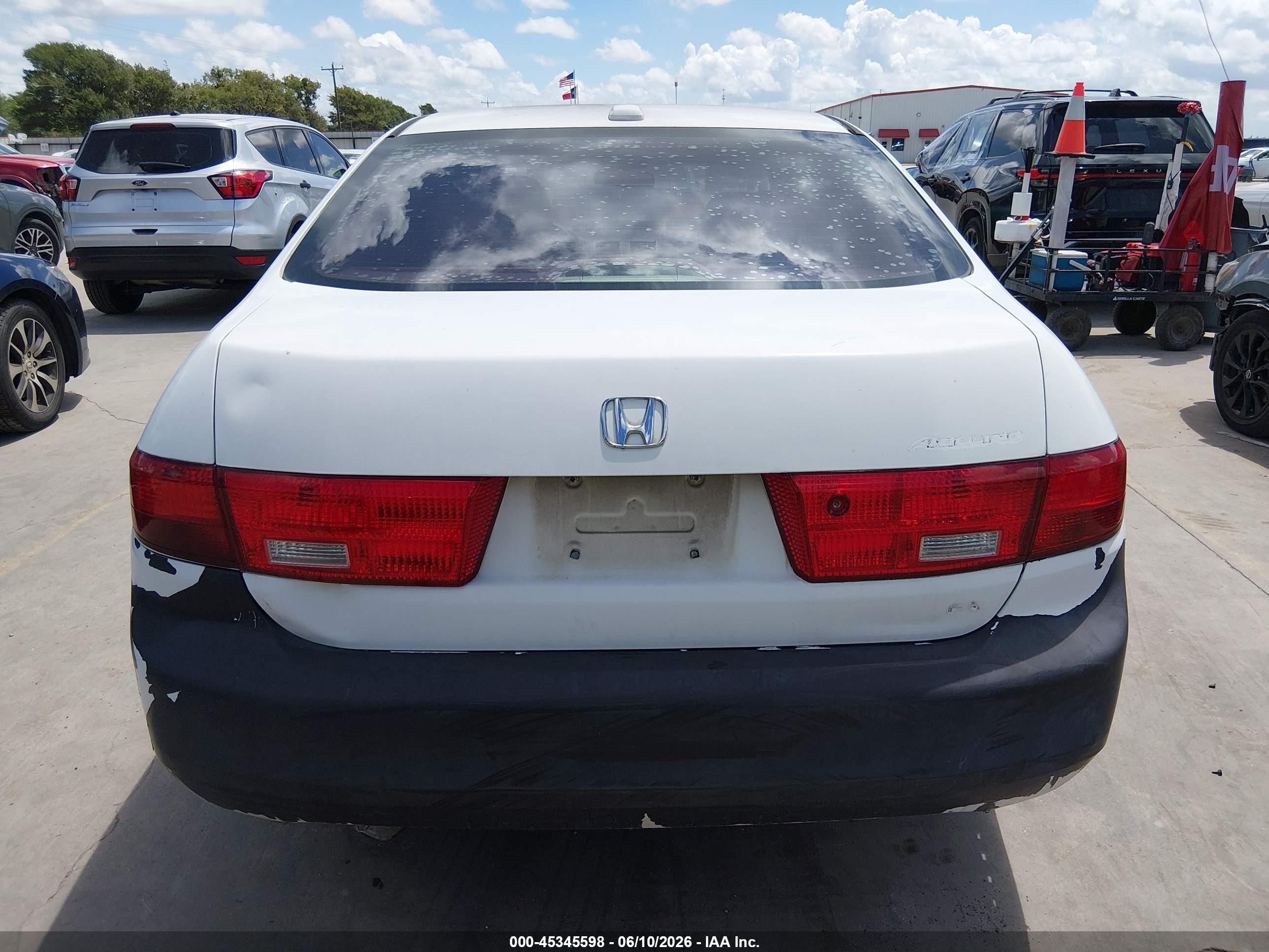 2005 Honda Accord 2.4 Ex White vin: 1HGCM56875A154073