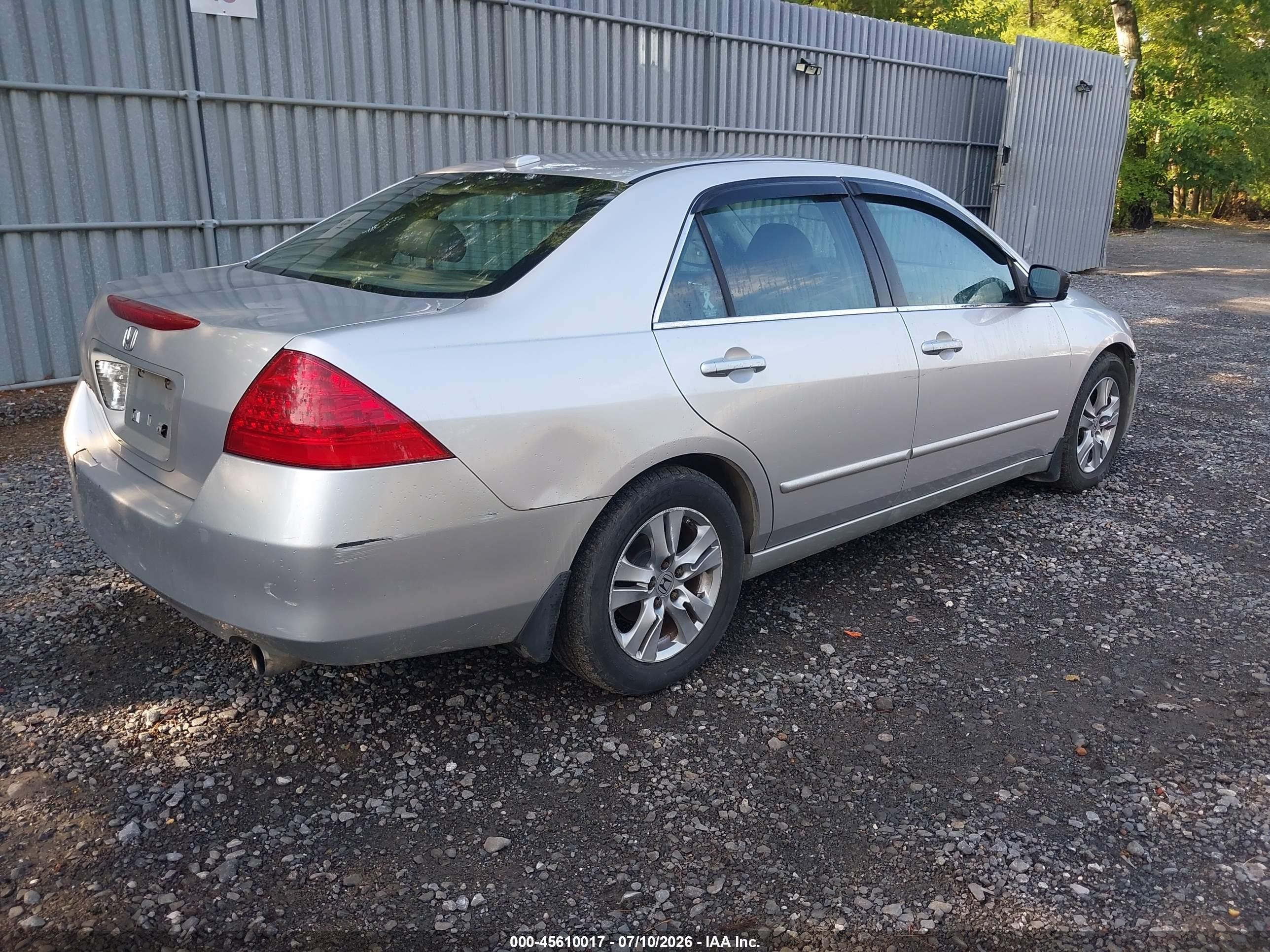 2006 Honda Accord 2.4 Ex Silver vin: 1HGCM56876A184823