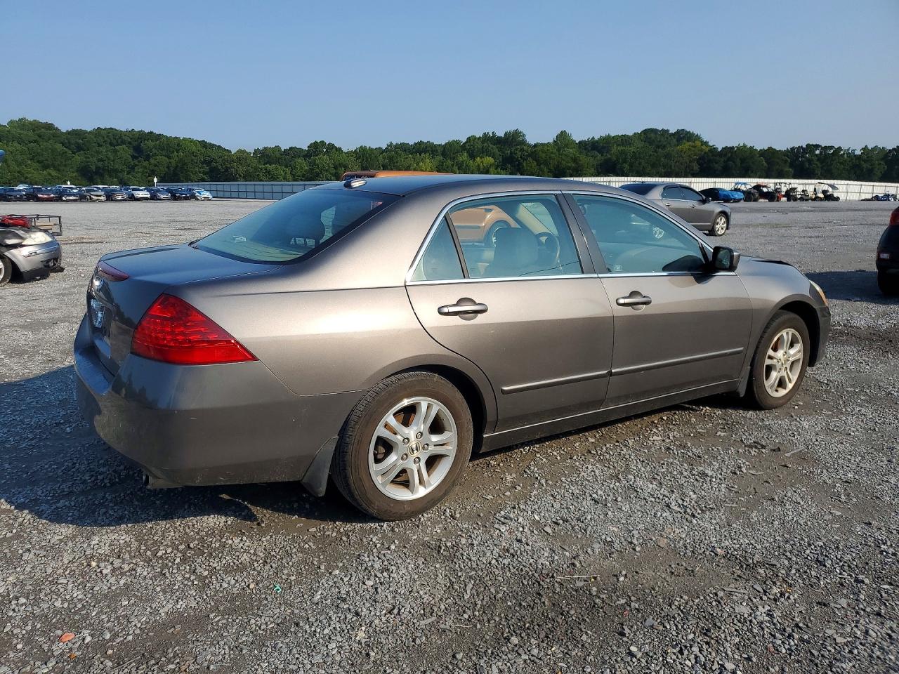 2007 Honda Accord Ex Gray vin: 1HGCM56877A007772