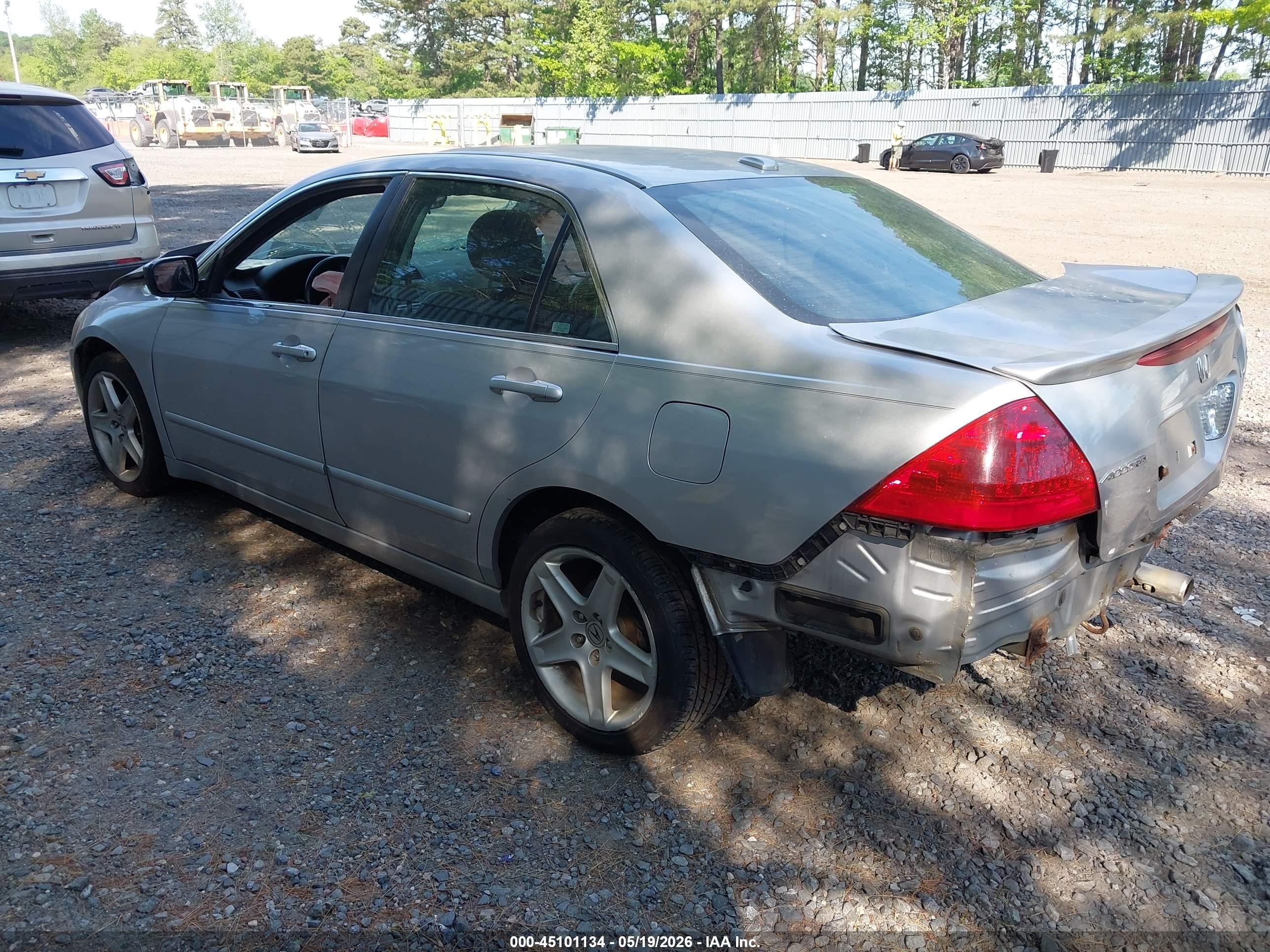 2007 Honda Accord 2.4 Ex Серебряный vin: 1HGCM56877A045874