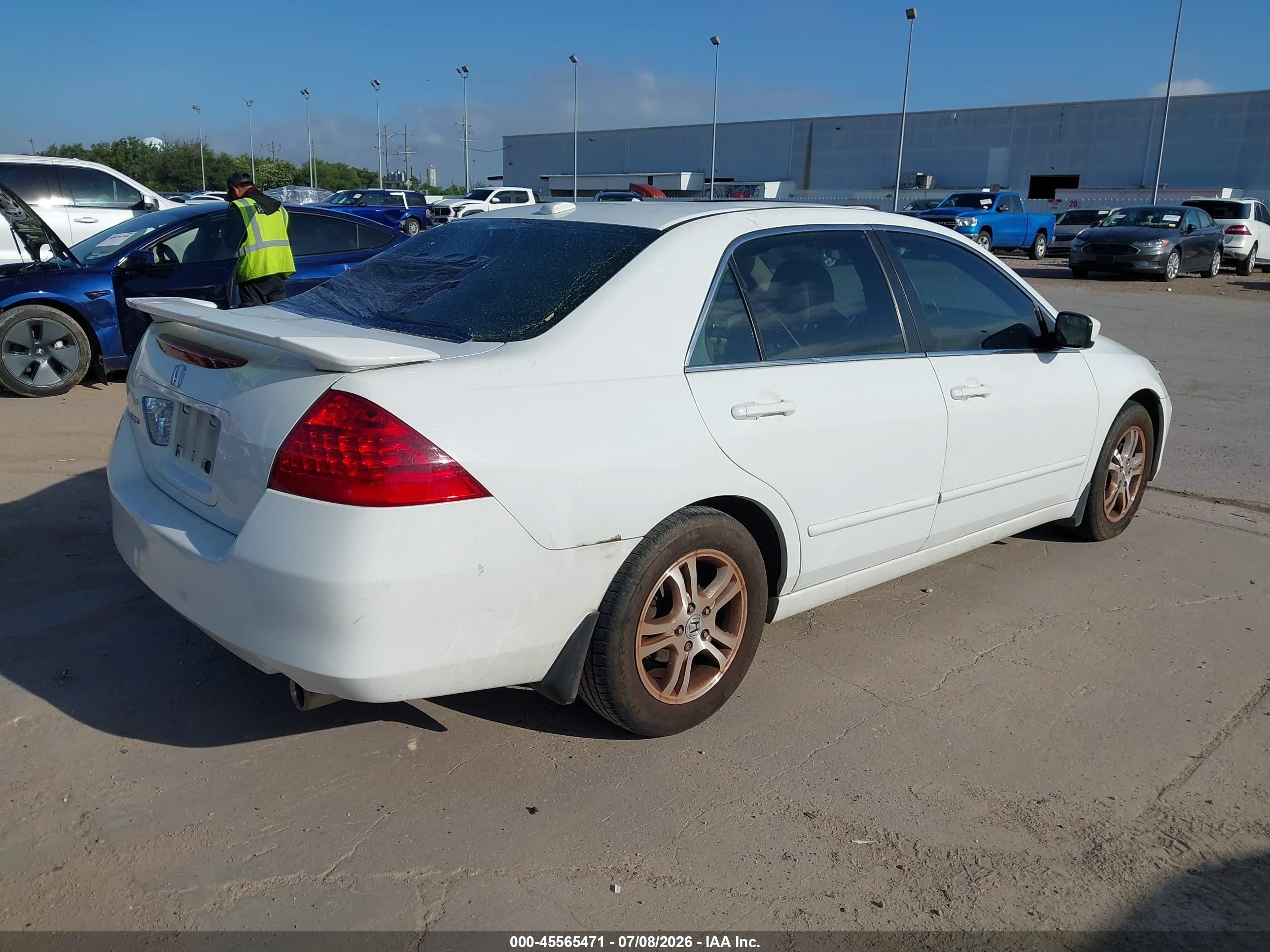 2007 Honda Accord 2.4 Ex White vin: 1HGCM56877A078289