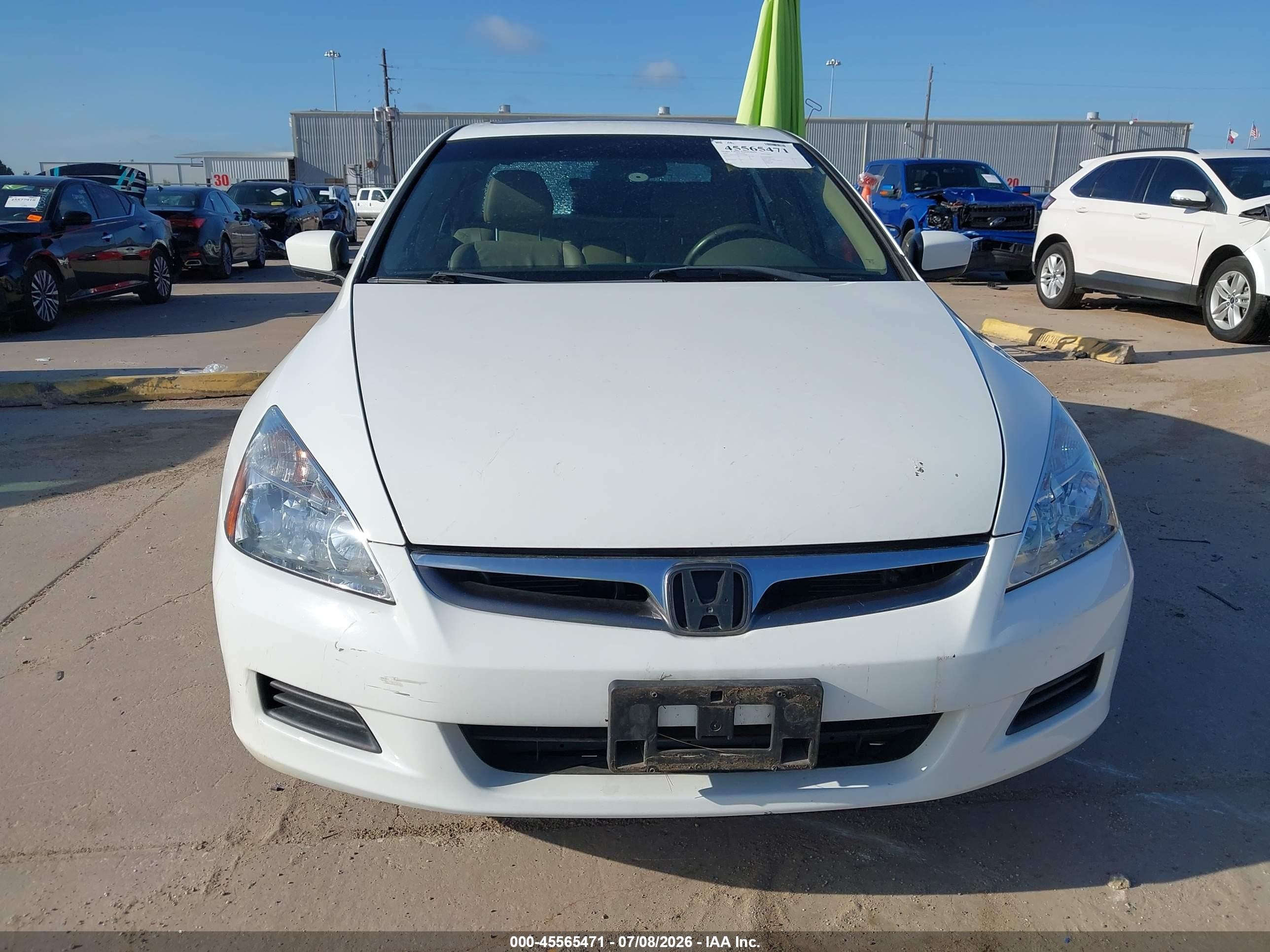 2007 Honda Accord 2.4 Ex White vin: 1HGCM56877A078289